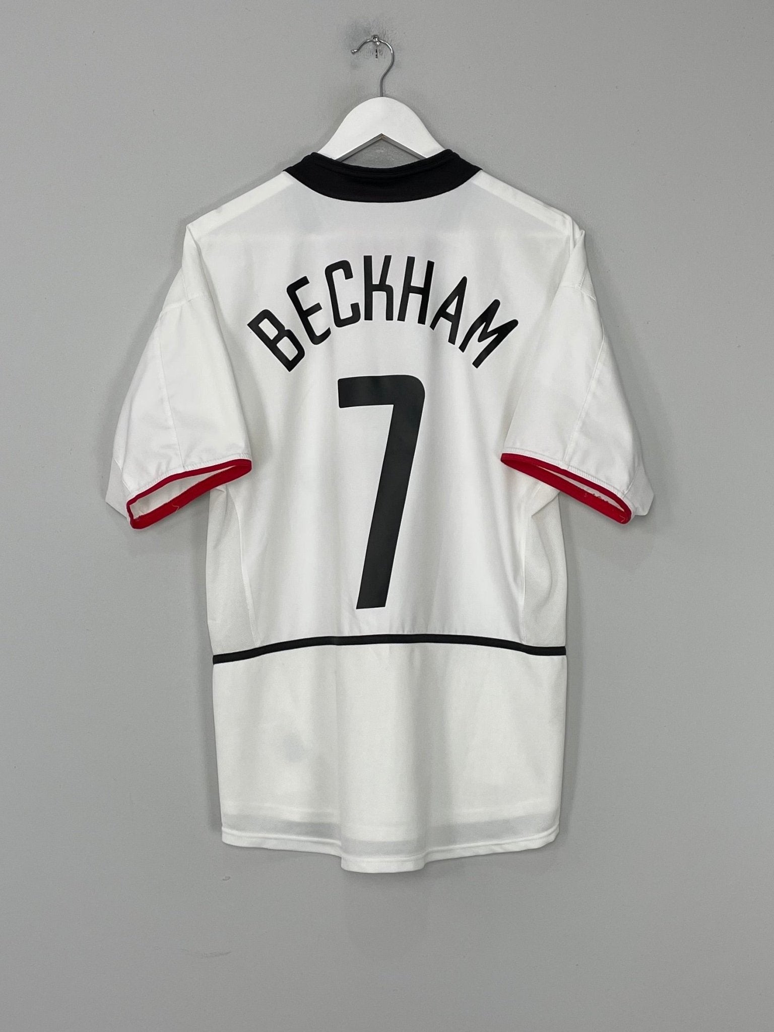 Shop 2002/03 MANCHESTER UNITED BECKHAM #7 AWAY SHIRT (M) NIKE, classic football shirts, vintage football shirts & retro soccer jerseys at Cult Kits