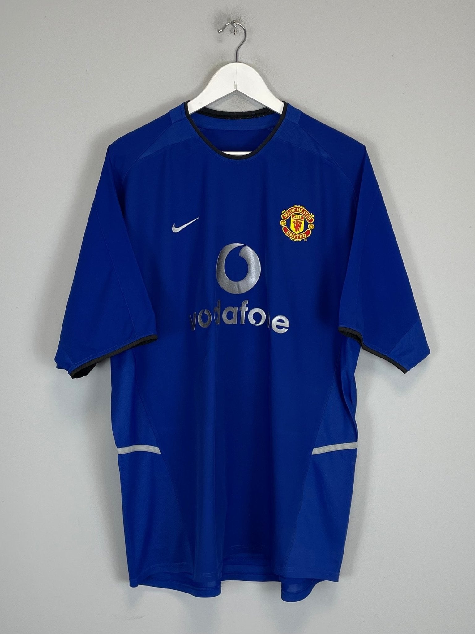 Shop 2002/03 MANCHESTER UNITED BECKHAM #7 AWAY SHIRT (XL) NIKE, classic football shirts, vintage football shirts & retro soccer jerseys at Cult Kits