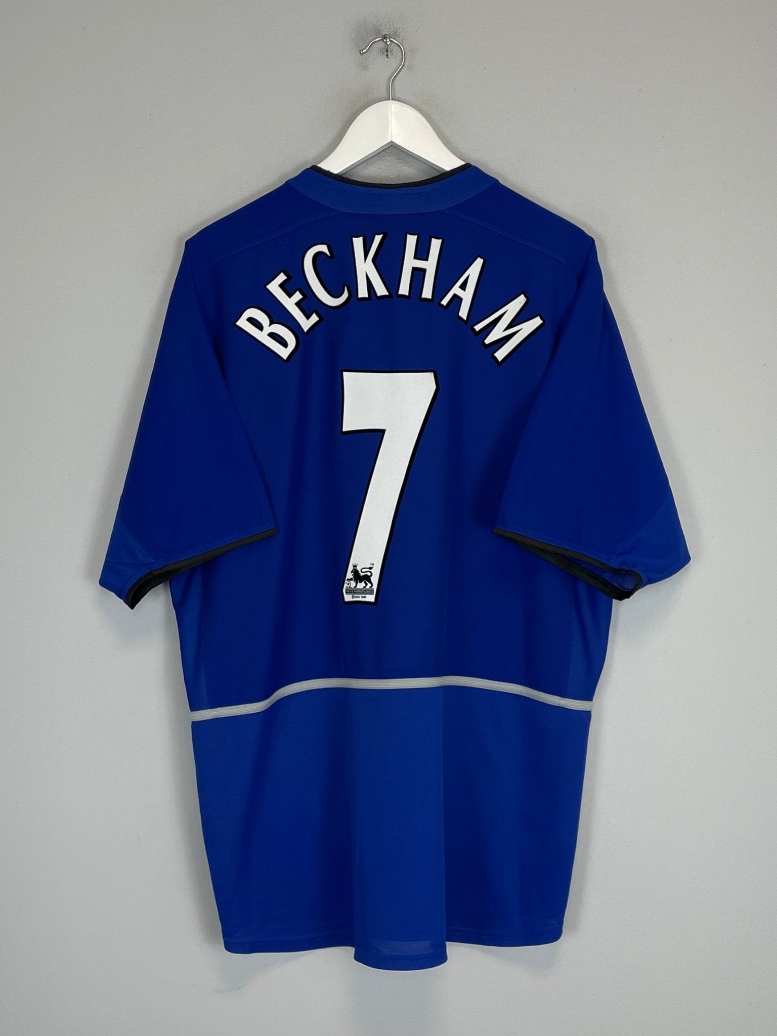Shop 2002/03 MANCHESTER UNITED BECKHAM #7 AWAY SHIRT (XL) NIKE, classic football shirts, vintage football shirts & retro soccer jerseys at Cult Kits