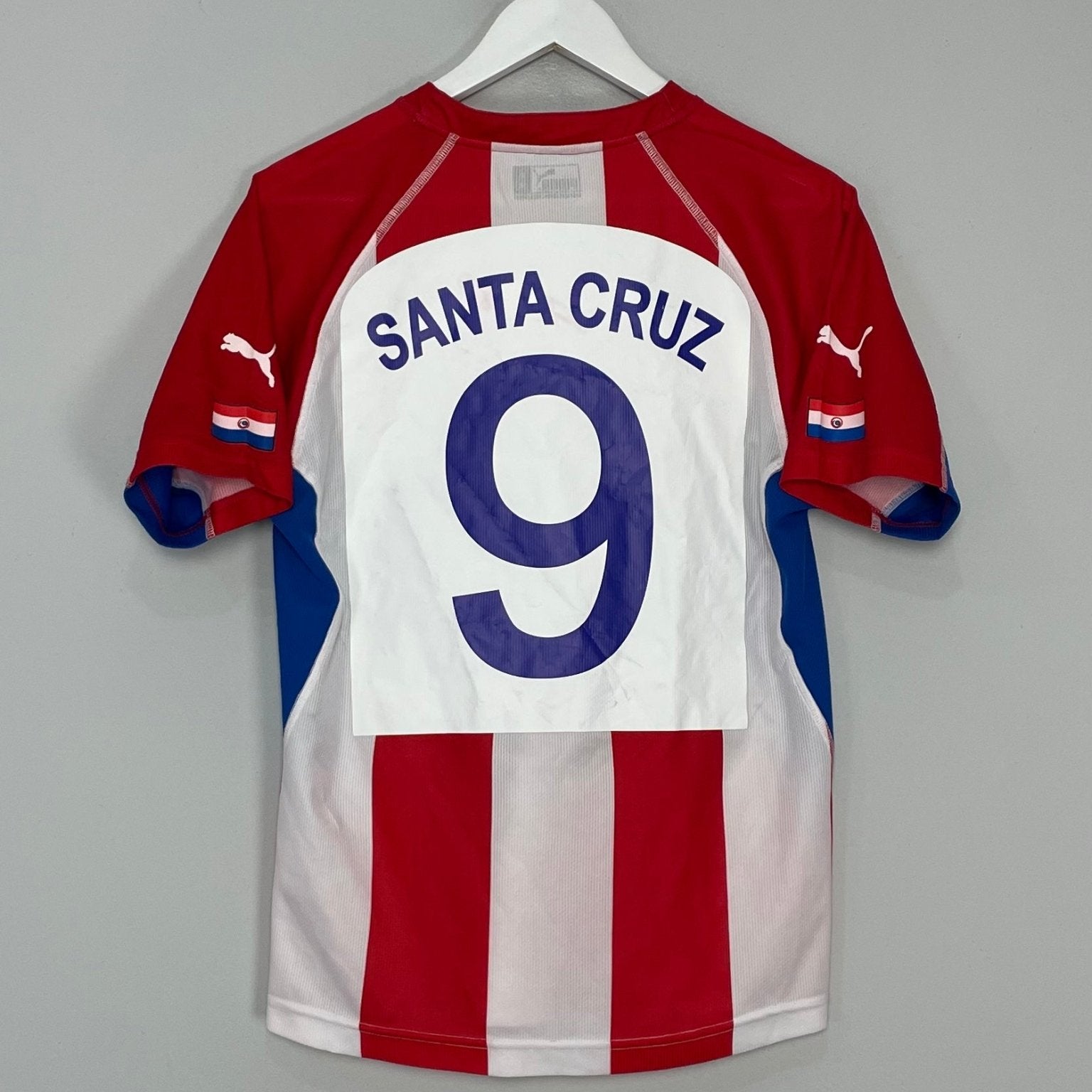 Shop 2002/03 PARAGUAY SANTA CRUZ #9 HOME SHIRT (M) PUMA, classic football shirts, vintage football shirts & retro soccer jerseys at Cult Kits