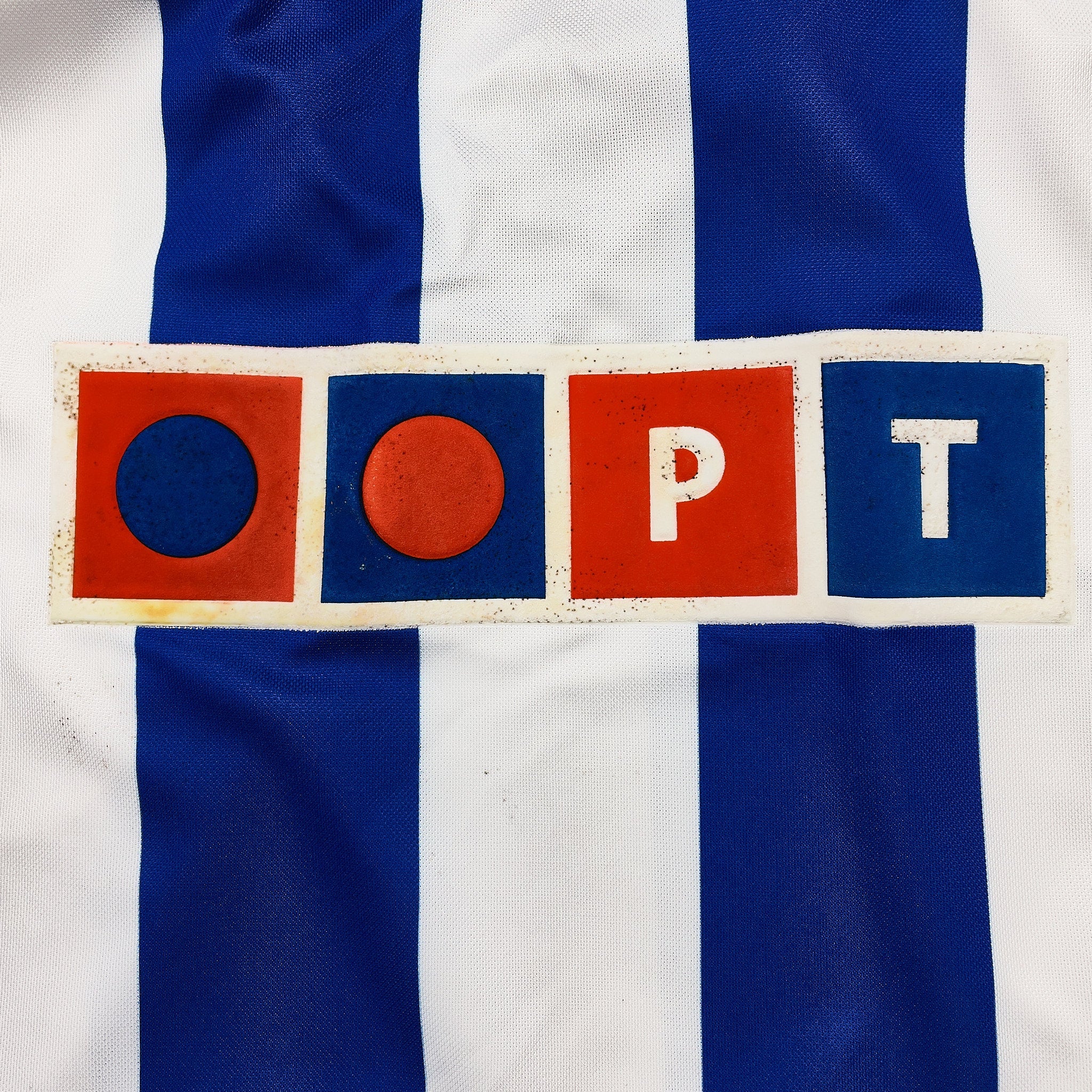 Buy 2002/03 Porto Home Shirt (XL) Nike ~ Free worldwide shipping available ~ Authentic Vintage Football Shirts from Cult Kits