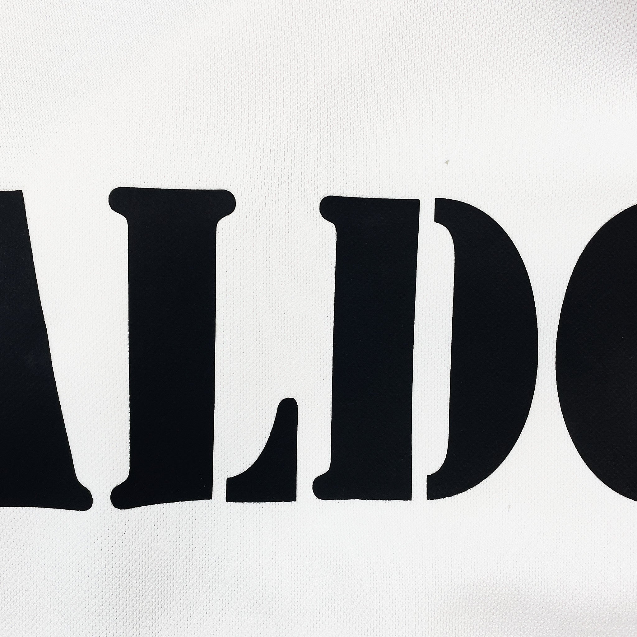 Buy 2002/03 Real Madrid Ronaldo 11 Centenary Home Shirt (M) Adidas ~ Free worldwide shipping ~ Authentic Vintage Football Shirts from Cult Kits