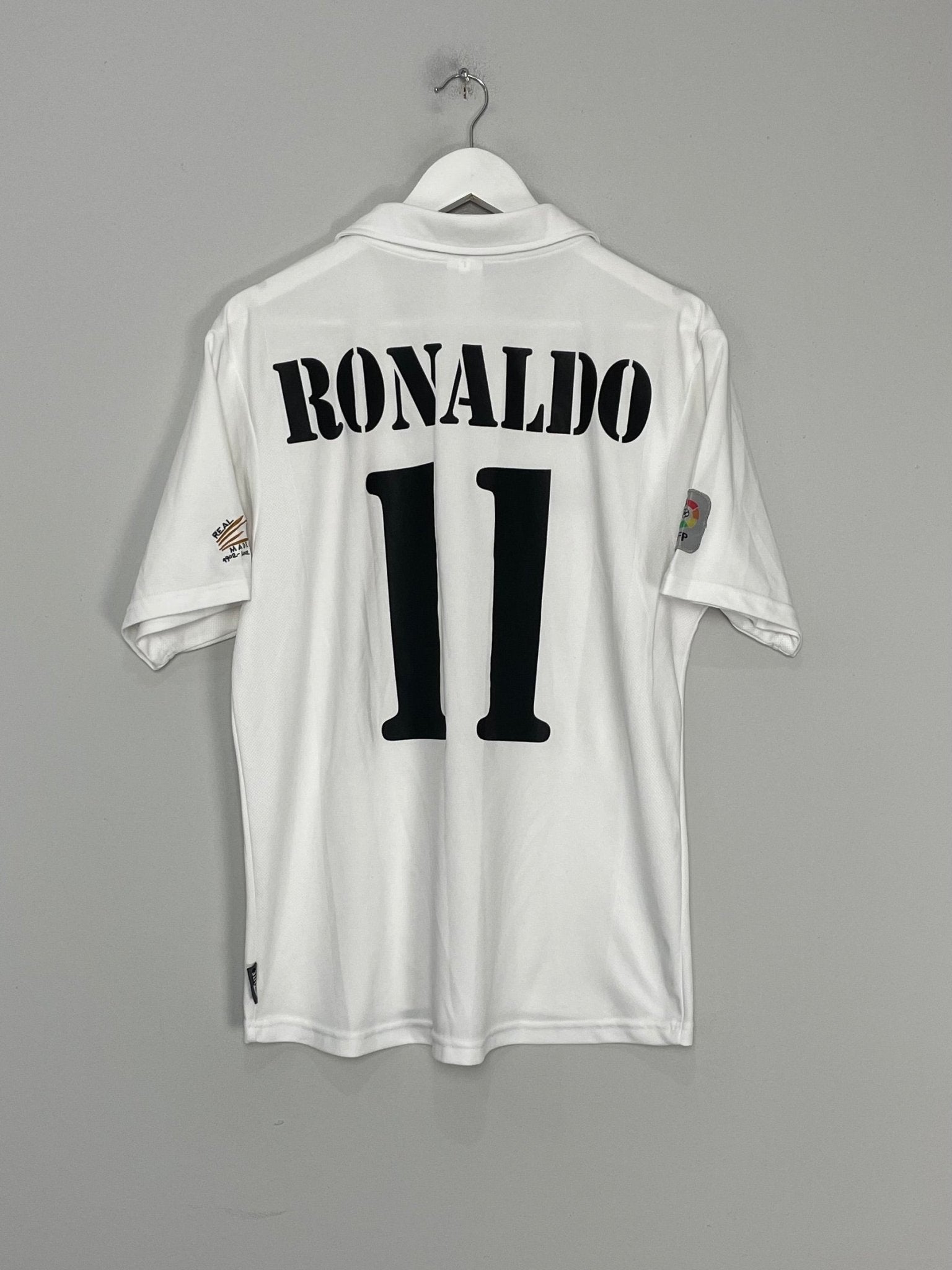 Shop 2002/03 REAL MADRID RONALDO #11 HOME SHIRT (M) ADIDAS, classic football shirts, vintage football shirts & retro soccer jerseys at Cult Kits
