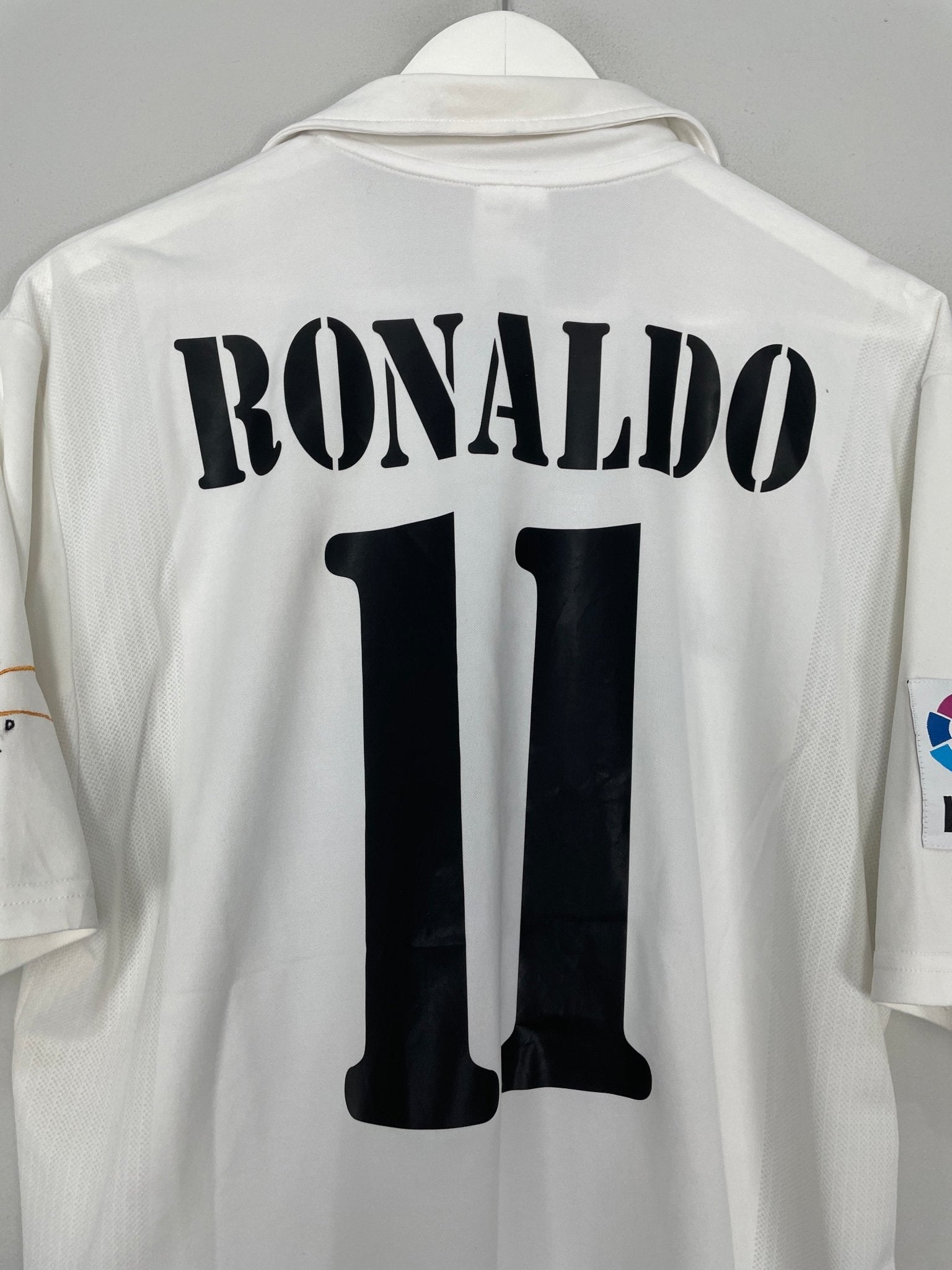 Shop 2002/03 REAL MADRID RONALDO #11 HOME SHIRT (M) ADIDAS, classic football shirts, vintage football shirts & retro soccer jerseys at Cult Kits