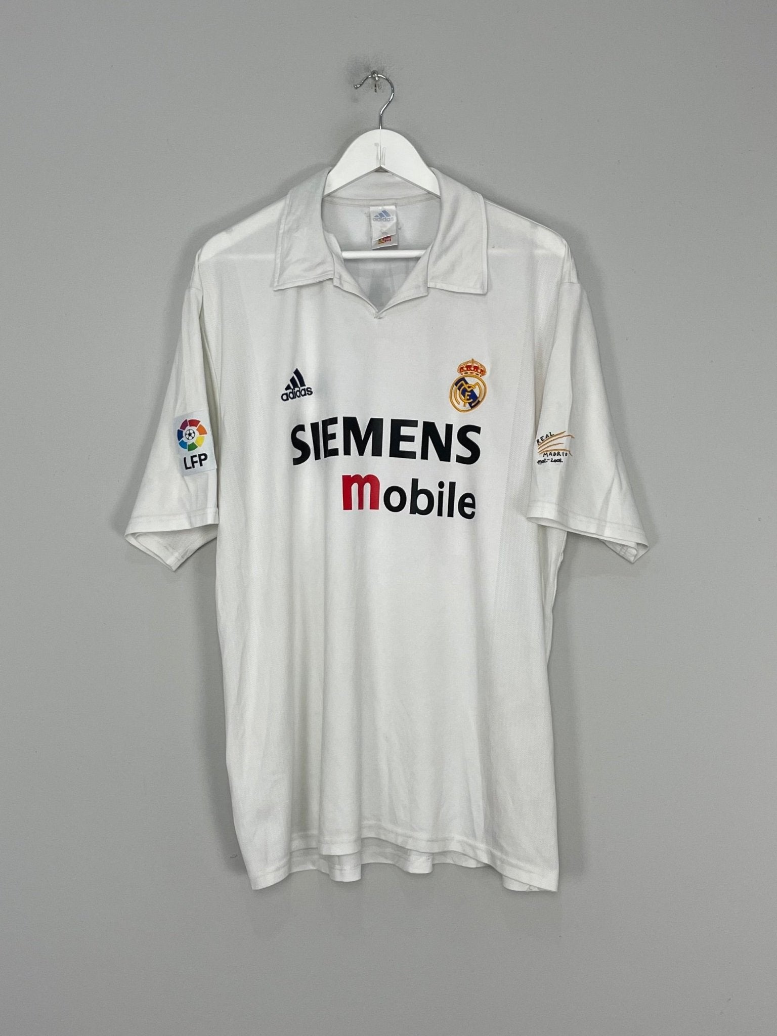 Shop 2002/03 REAL MADRID RONALDO #11 HOME SHIRT (XL) ADIDAS, classic football shirts, vintage football shirts & retro soccer jerseys at Cult Kits