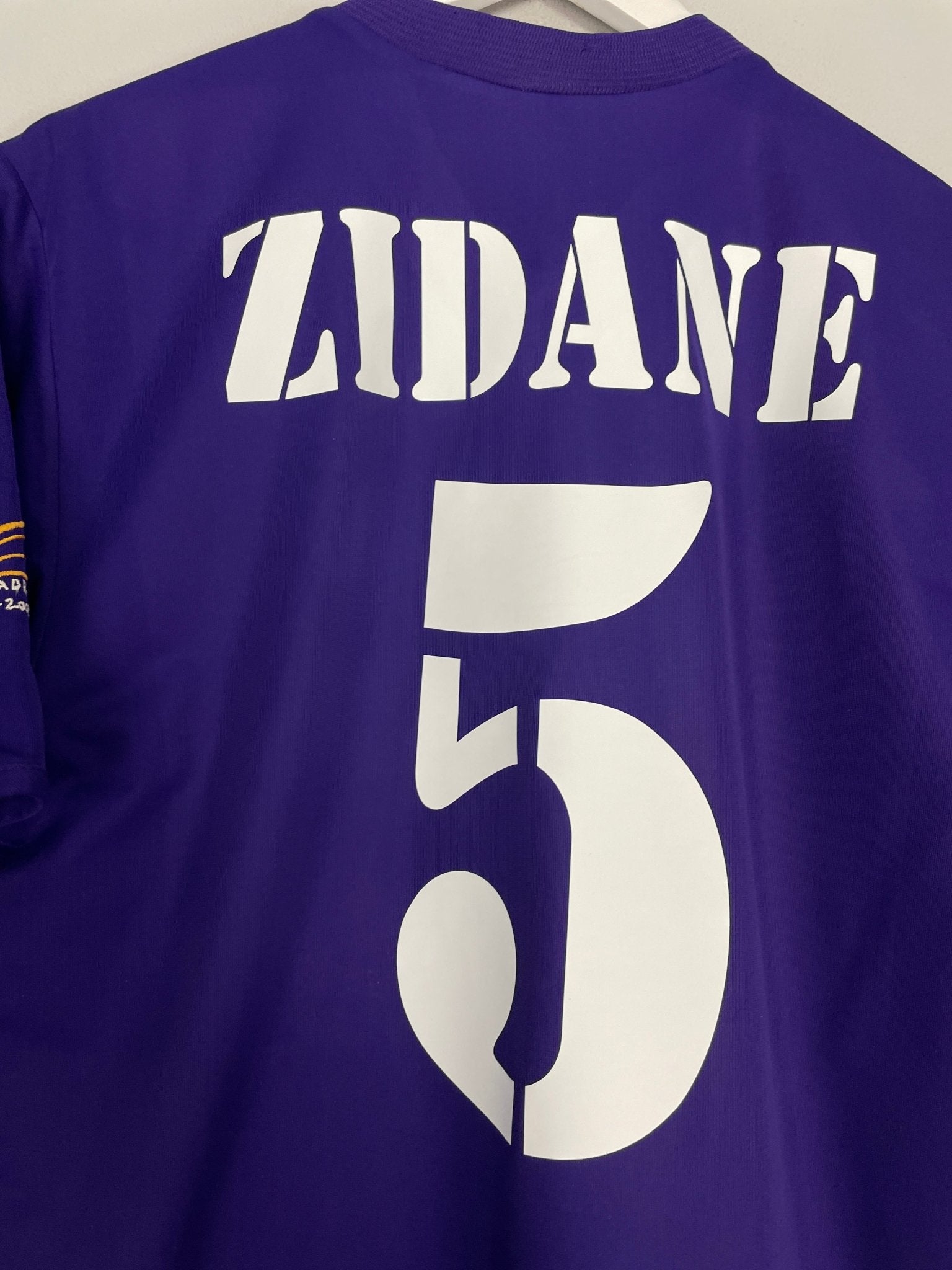Shop 2002/03 REAL MADRID ZIDANE #5 *CENTENARY* THIRD SHIRT (L) ADIDAS, classic football shirts, vintage football shirts & retro soccer jerseys at Cult Kits
