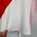 Shop 2002/03 RIVER PLATE HOME SHIRT (M) ADIDAS, classic football shirts, vintage football shirts & retro soccer jerseys at Cult Kits
