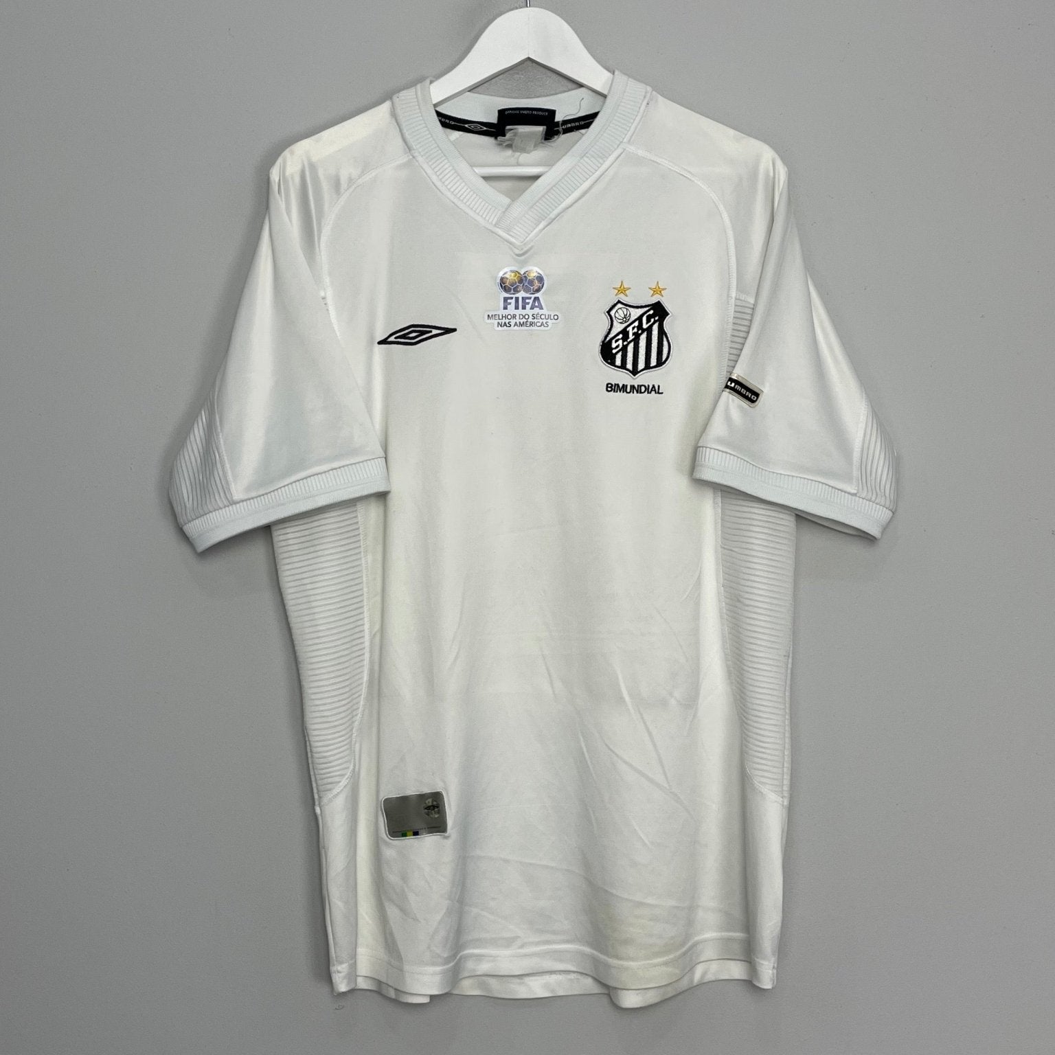 Shop 2002/03 SANTOS #10 HOME SHIRT (L) UMBRO, classic football shirts, vintage football shirts & retro soccer jerseys at Cult Kits