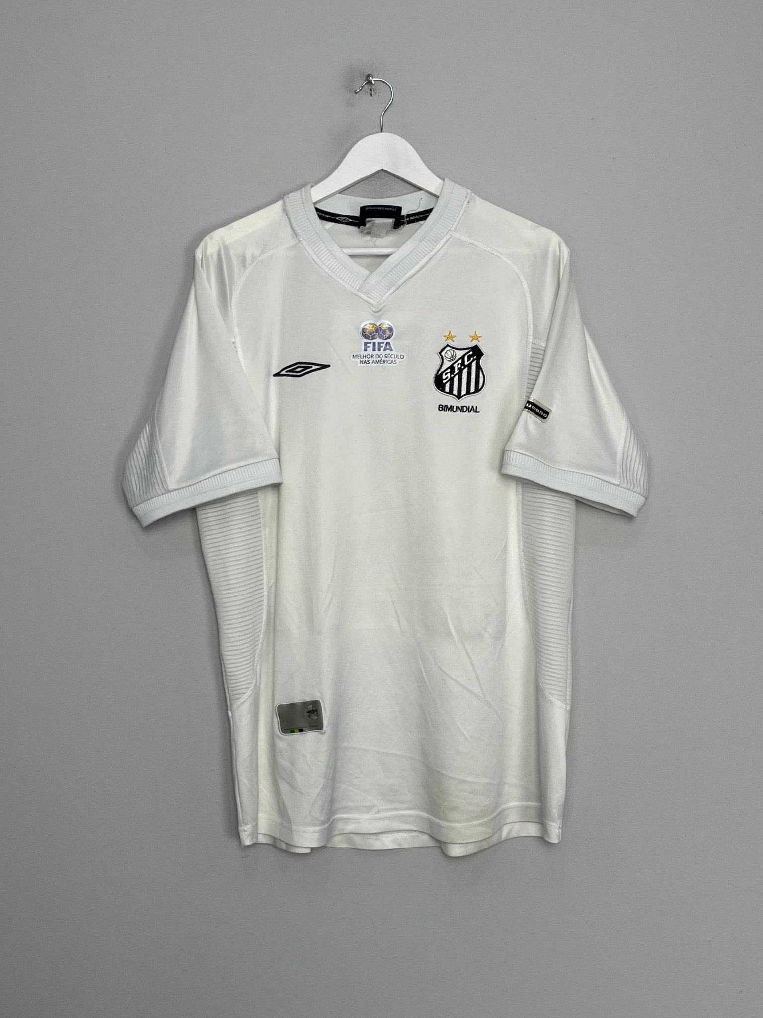 Shop 2002/03 SANTOS #10 HOME SHIRT (L) UMBRO, classic football shirts, vintage football shirts & retro soccer jerseys at Cult Kits