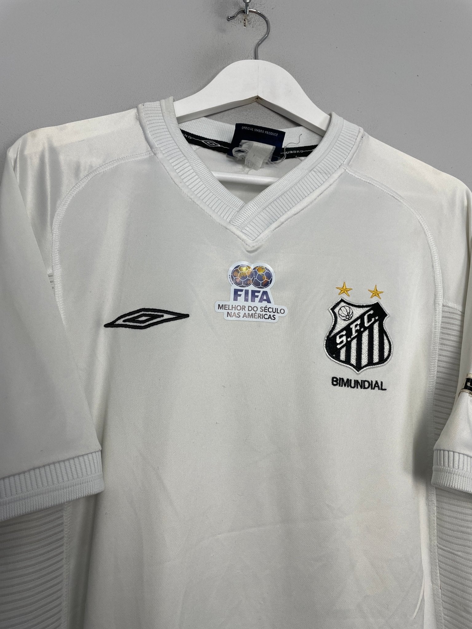 Shop 2002/03 SANTOS #10 HOME SHIRT (L) UMBRO, classic football shirts, vintage football shirts & retro soccer jerseys at Cult Kits