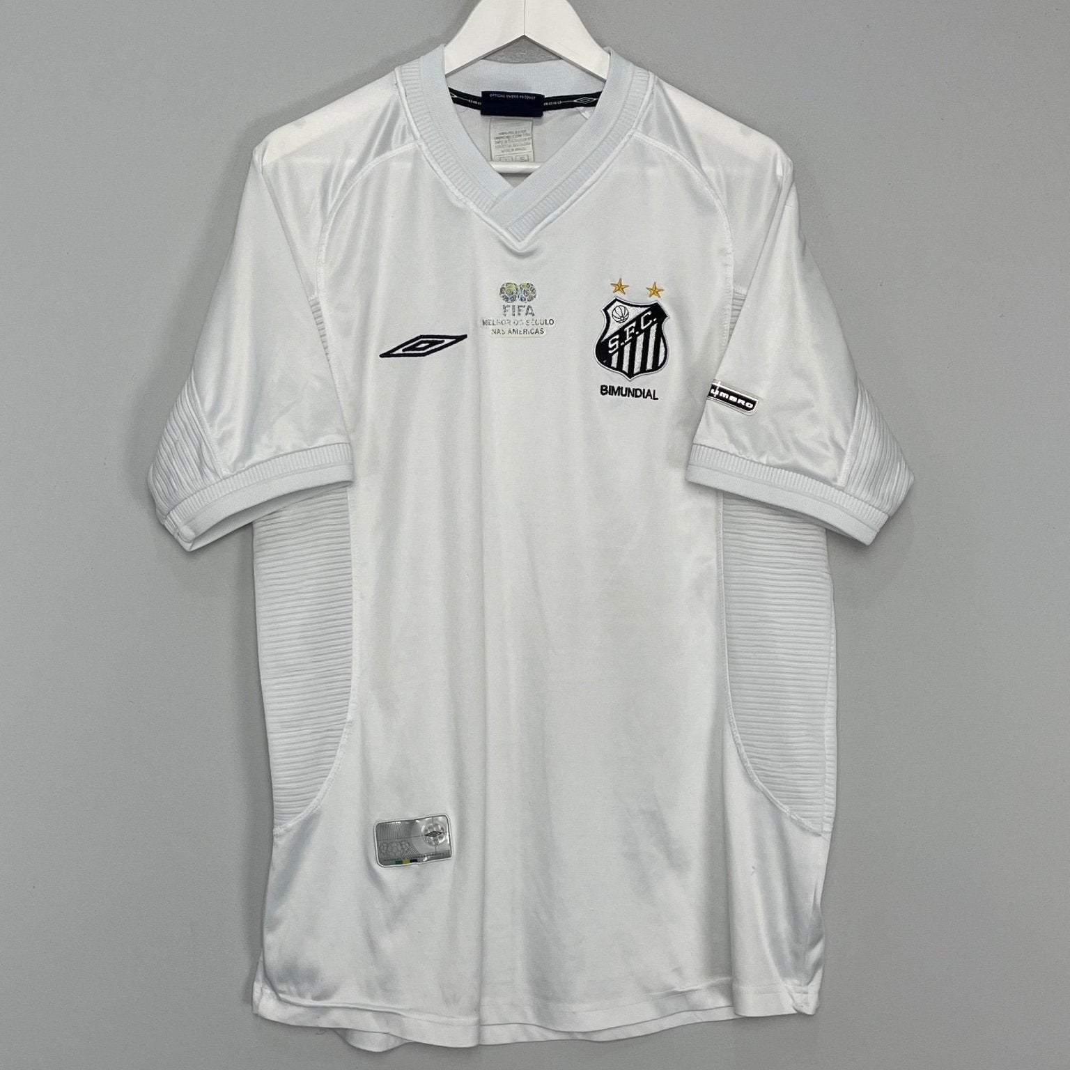 Shop 2002/03 SANTOS HOME SHIRT (L) UMBRO, classic football shirts, vintage football shirts & retro soccer jerseys at Cult Kits