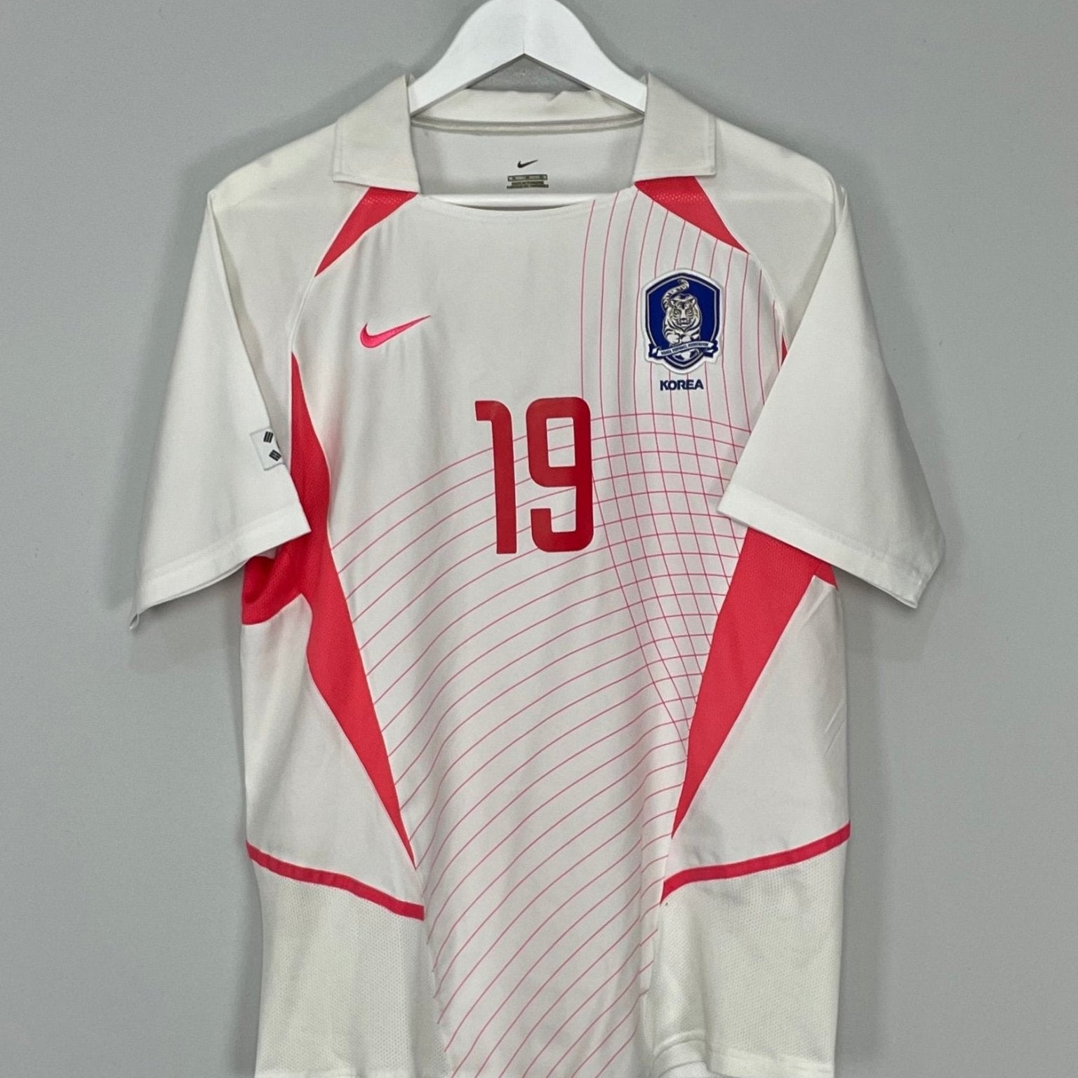 Shop 2002/03 SOUTH KOREA JH AHN #19 AWAY SHIRT (M) NIKE, classic football shirts, vintage football shirts & retro soccer jerseys at Cult Kits