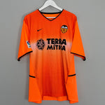 Shop 2002/03 VALENCIA AYALA #4 AWAY SHIRT (XL) NIKE, classic football shirts, vintage football shirts & retro soccer jerseys at Cult Kits