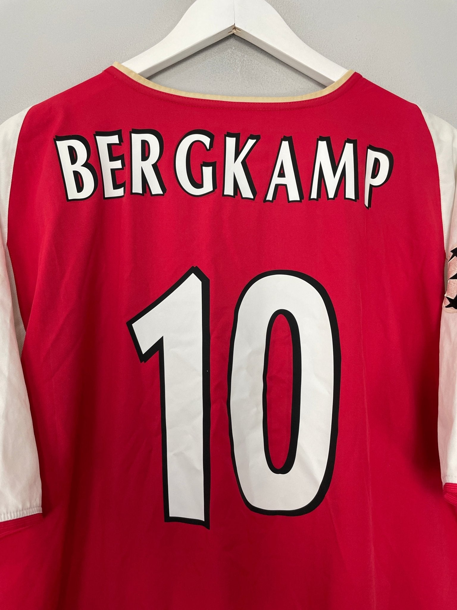Shop 2002/04 ARSENAL BERGKAMP #10 C/L HOME SHIRT (XL) NIKE, classic football shirts, vintage football shirts & retro soccer jerseys at Cult Kits