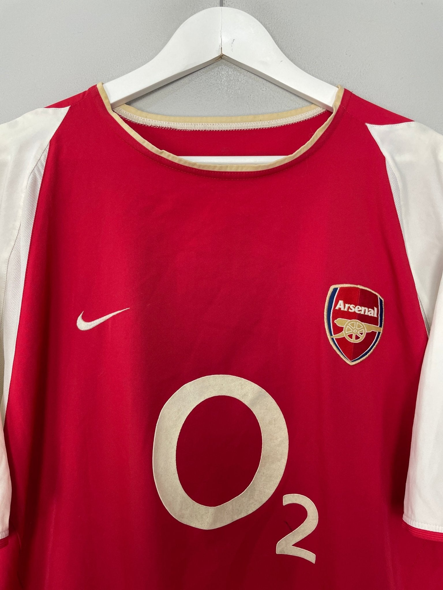 Shop 2002/04 ARSENAL BERGKAMP #10 C/L HOME SHIRT (XL) NIKE, classic football shirts, vintage football shirts & retro soccer jerseys at Cult Kits