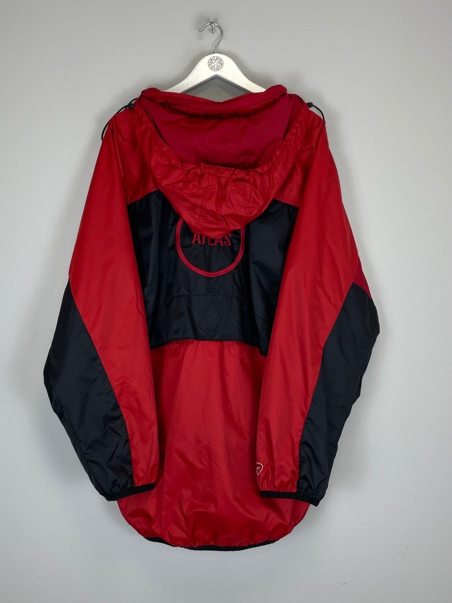 2002/04 ATLAS TRACK JACKET (XL) NIKE - Cult Kits - XL - Buy Vintage Football Shirts, Authentic Retro Football Shirts For Sale, Classic Football Shirts & Soccer Jersey