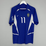 Shop 2002/04 BRAZIL RONALDINHO #11 AWAY SHIRT (M) NIKE, classic football shirts, vintage football shirts & retro soccer jerseys at Cult Kits