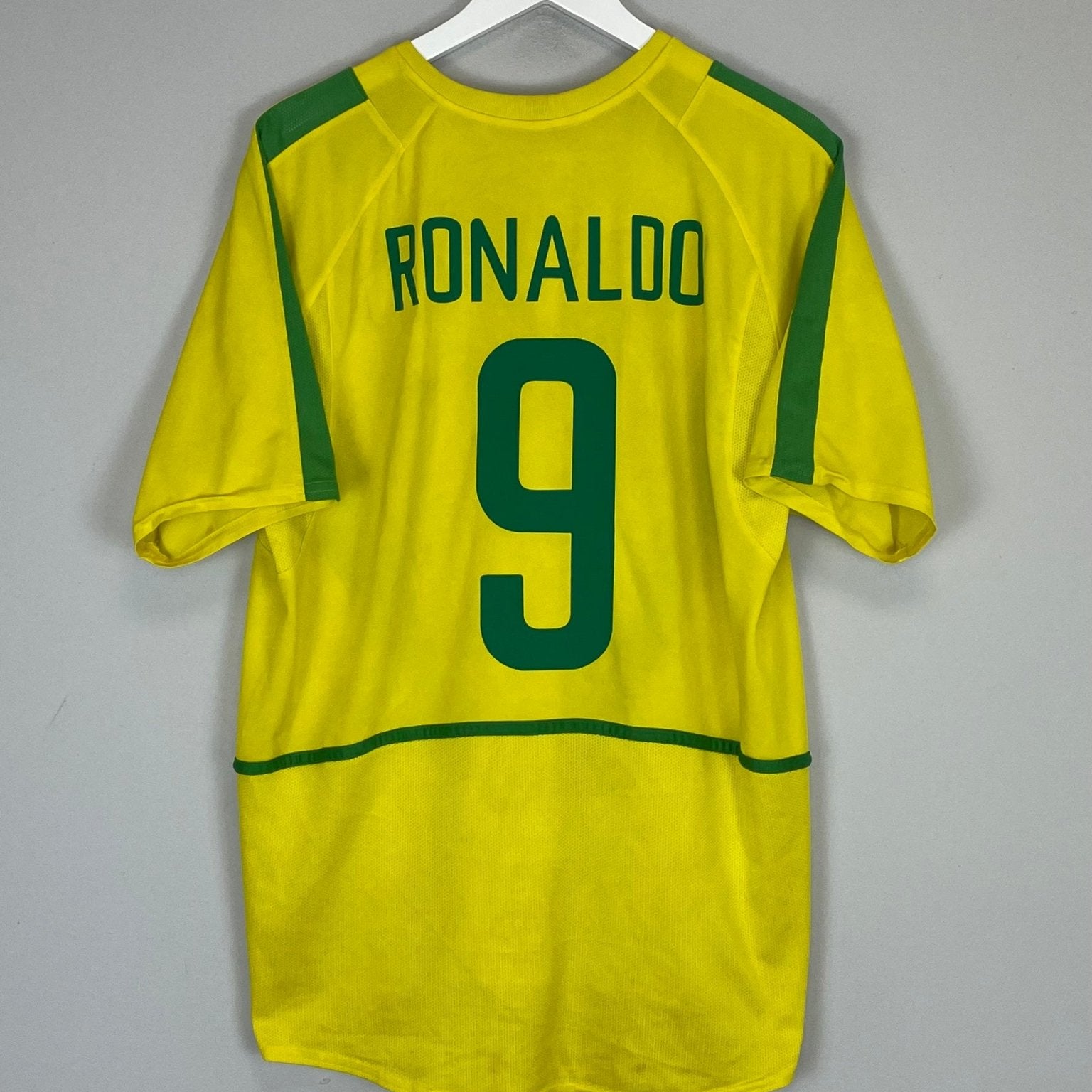 Shop 2002/04 BRAZIL RONALDO #9 HOME SHIRT (M) NIKE, classic football shirts, vintage football shirts & retro soccer jerseys at Cult Kits