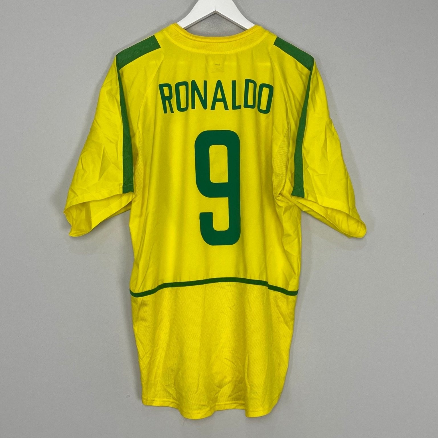 Shop 2002/04 BRAZIL RONALDO #9 HOME SHIRT (XL) NIKE, classic football shirts, vintage football shirts & retro soccer jerseys at Cult Kits