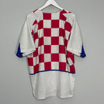 Shop 2002/04 CROATIA HOME SHIRT (XL) NIKE, classic football shirts, vintage football shirts & retro soccer jerseys at Cult Kits