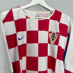 Shop 2002/04 CROATIA HOME SHIRT (XL) NIKE, classic football shirts, vintage football shirts & retro soccer jerseys at Cult Kits