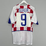 Shop 2002/04 CROATIA SUKER #9 HOME SHIRT (L) NIKE, classic football shirts, vintage football shirts & retro soccer jerseys at Cult Kits