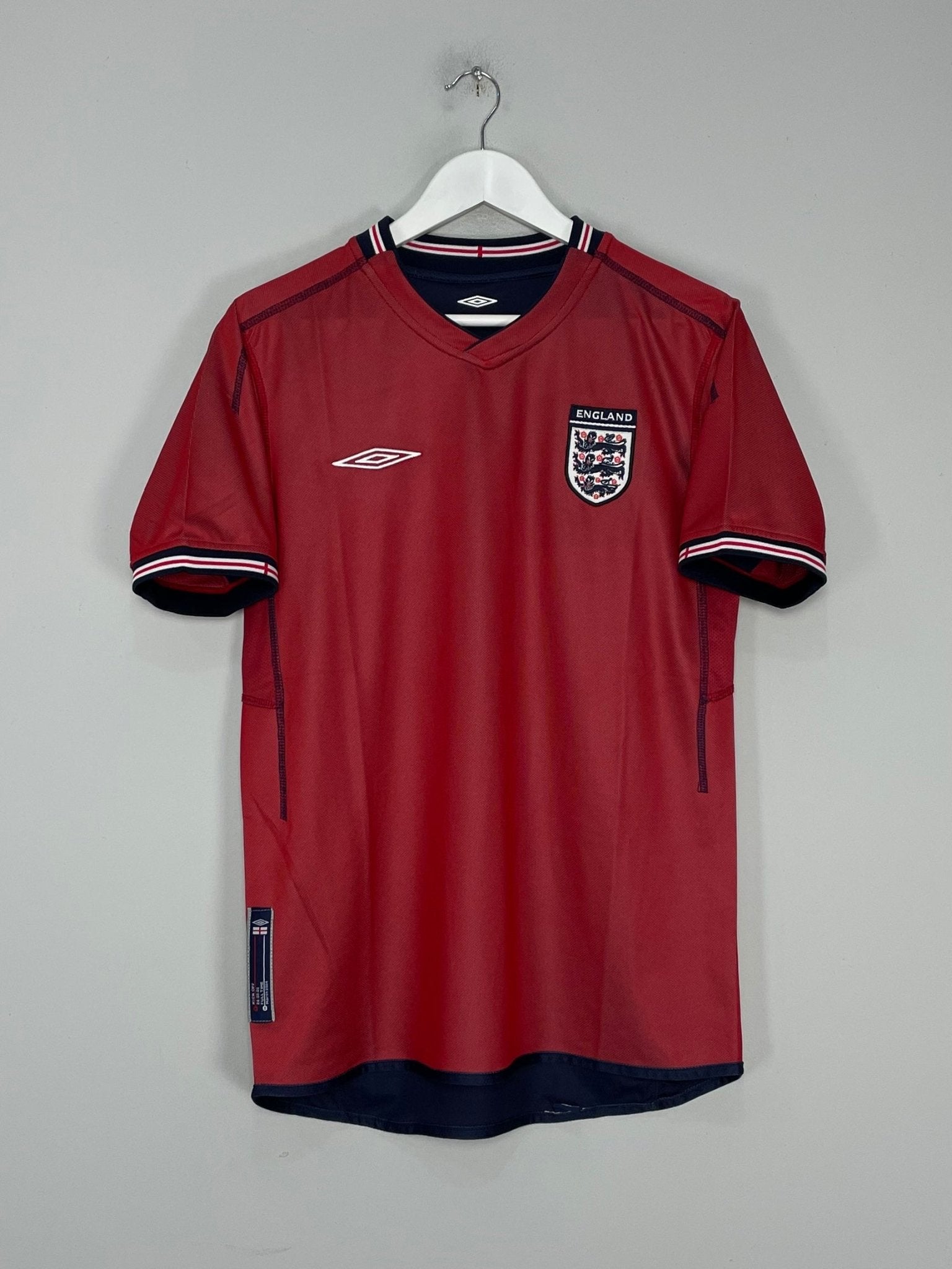 Shop 2002/04 ENGLAND AWAY SHIRT (M) UMBRO, classic football shirts, vintage football shirts & retro soccer jerseys at Cult Kits