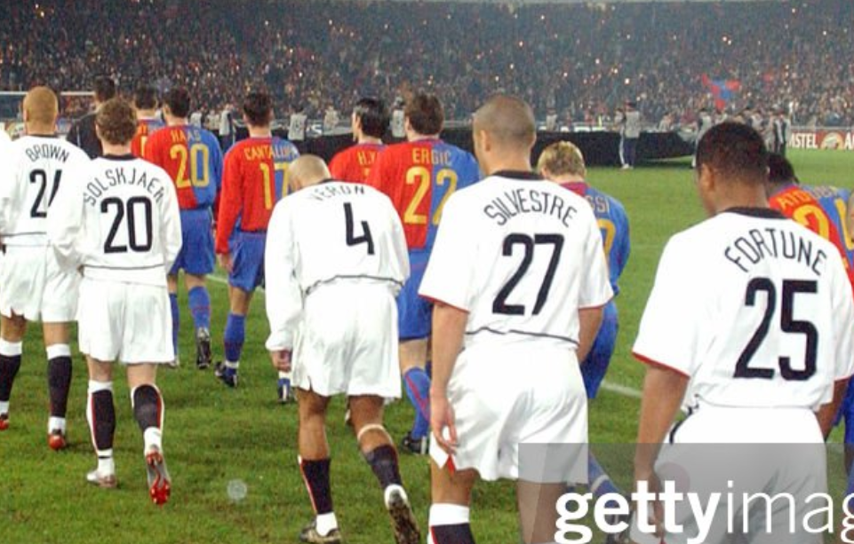 Buy 2002/04 FC BASEL ERGIC 22 *MATCH WORN VS MANCHESTER UNITED* C/L L/S HOME SHIRT (XL) NIKE ~ Free worldwide shipping available ~ Authentic Vintage Football Shirts from Cult Kits