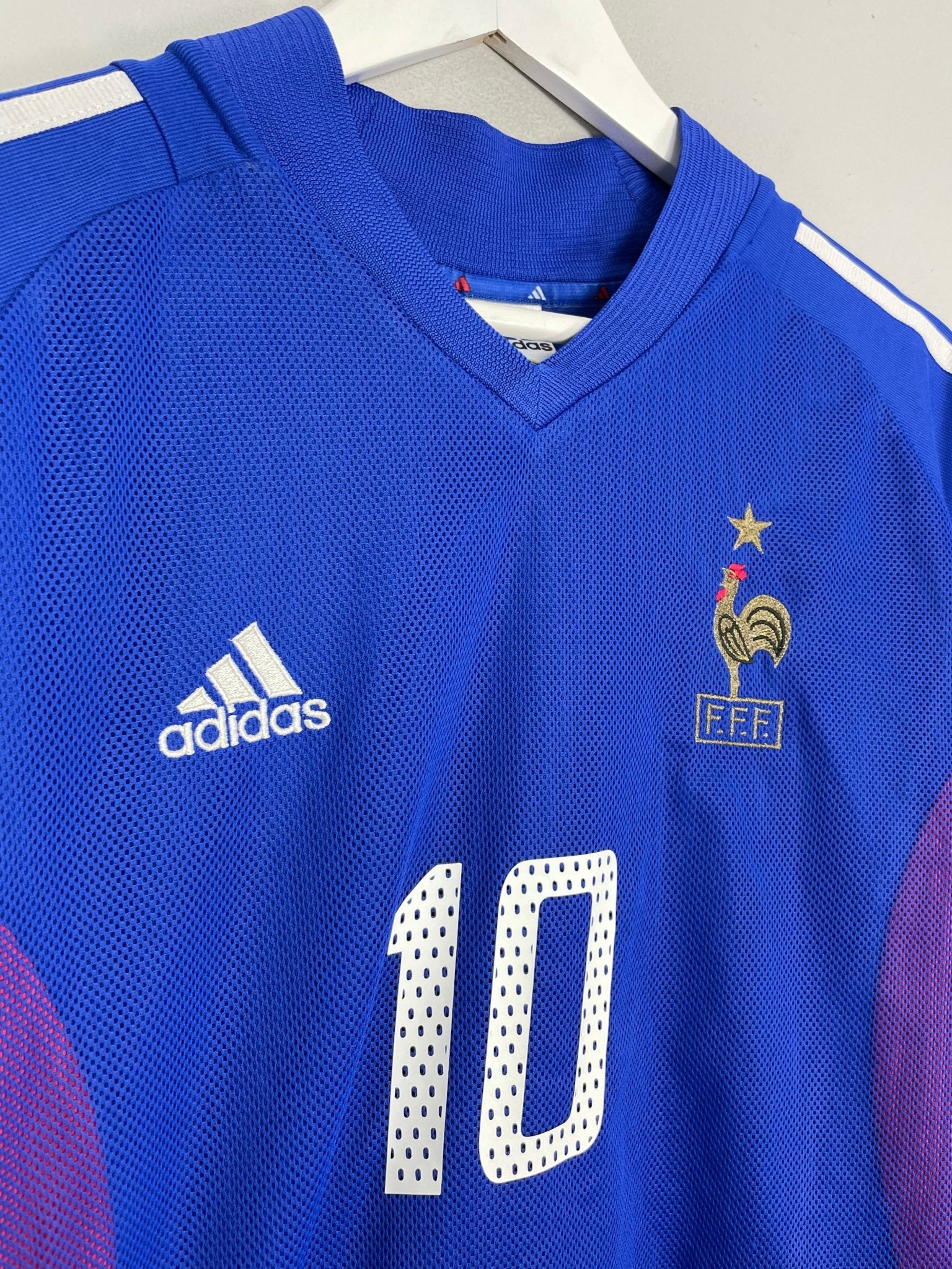 Shop 2002/04 FRANCE ZIDANE #10 HOME SHIRT (L) ADIDAS, classic football shirts, vintage football shirts & retro soccer jerseys at Cult Kits