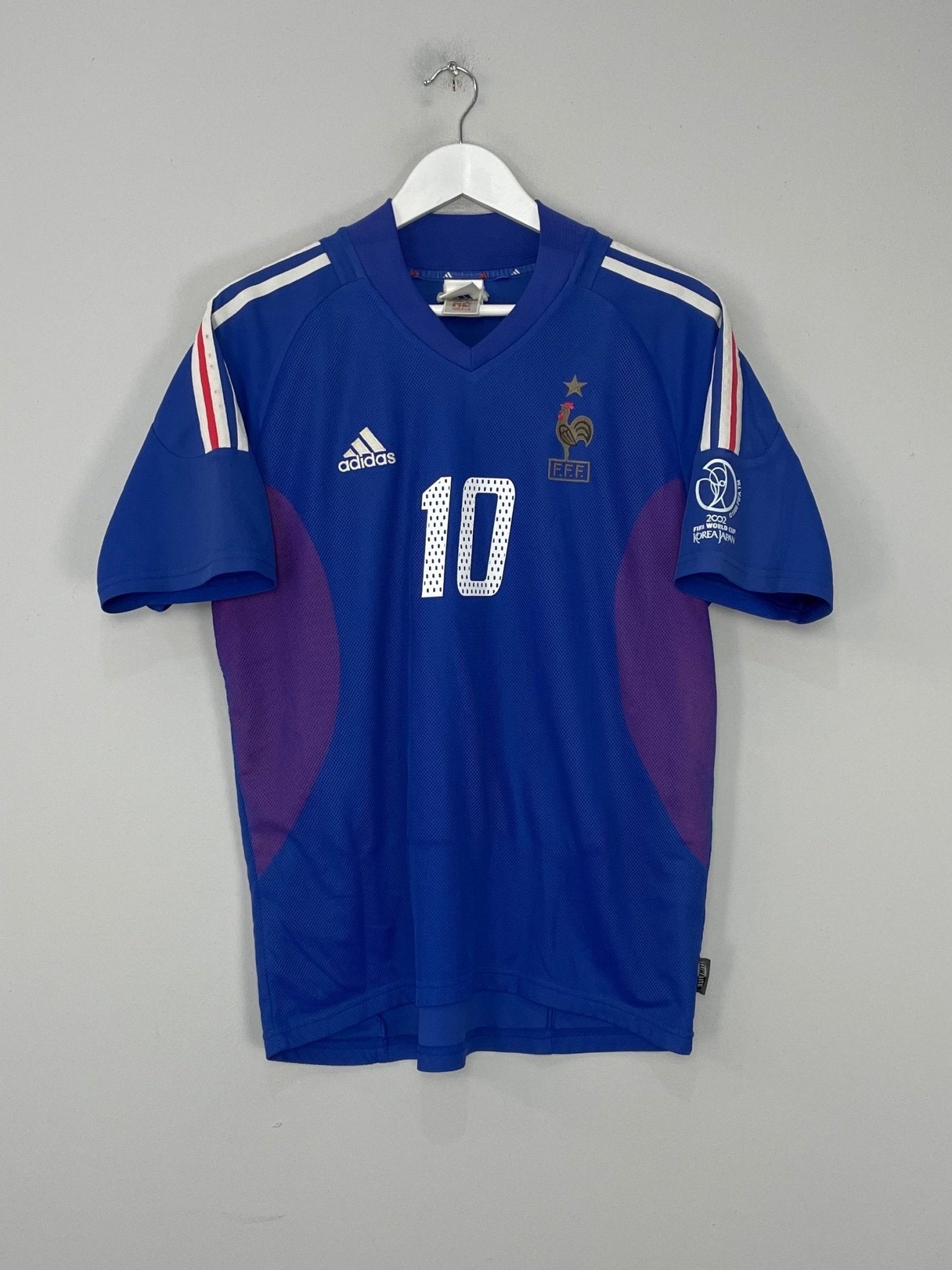 Shop 2002/04 FRANCE ZIDANE #10 HOME SHIRT (M) ADIDAS, classic football shirts, vintage football shirts & retro soccer jerseys at Cult Kits