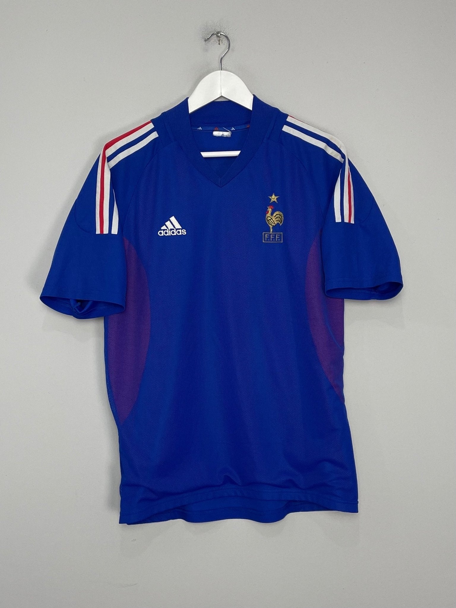 Shop 2002/04 FRANCE ZIDANE #10 HOME SHIRT (M) ADIDAS, classic football shirts, vintage football shirts & retro soccer jerseys at Cult Kits