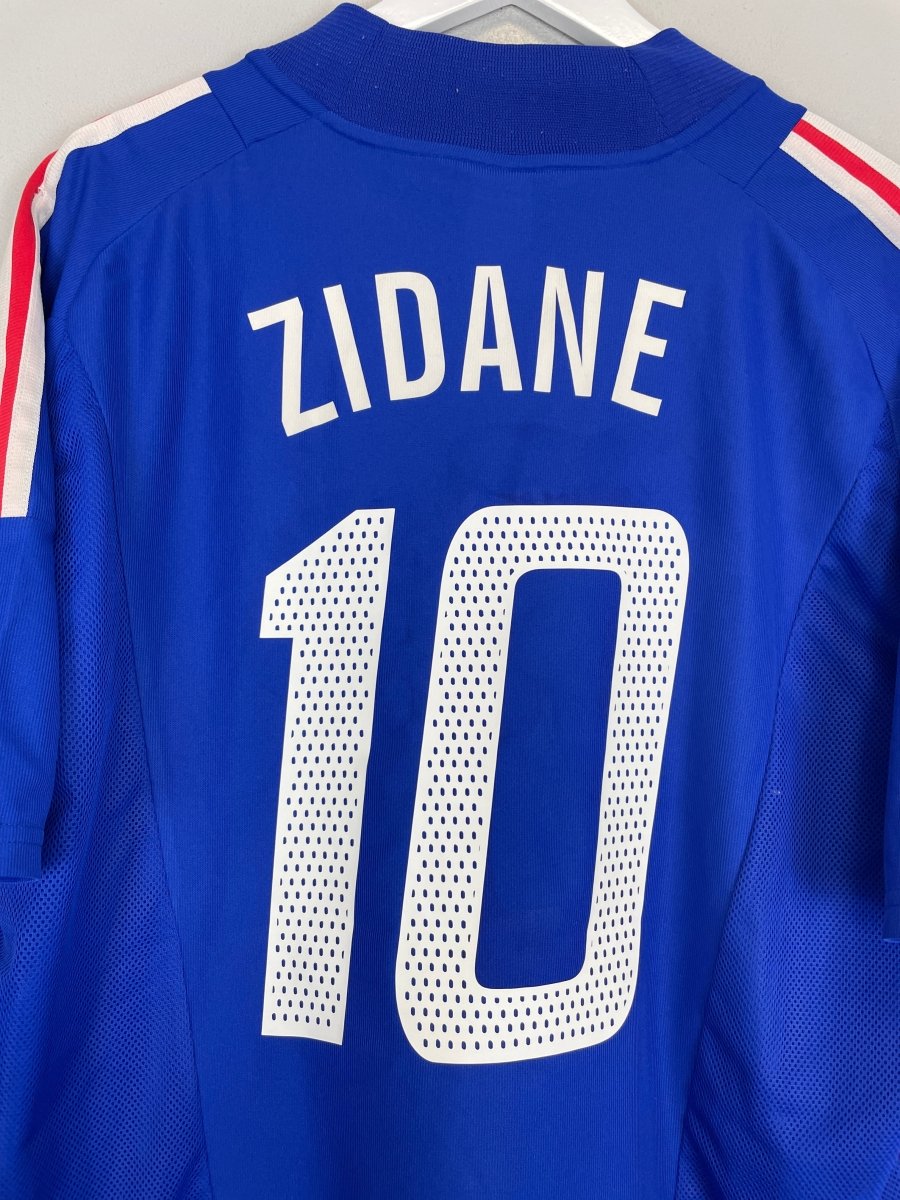 2002/04 FRANCE ZIDANE 10 HOME SHIRT (XL) ADIDAS - Cult Kits - XL - Buy Vintage Football Shirts, Authentic Retro Football Shirts For Sale, Classic Football Shirts & Soccer Jersey