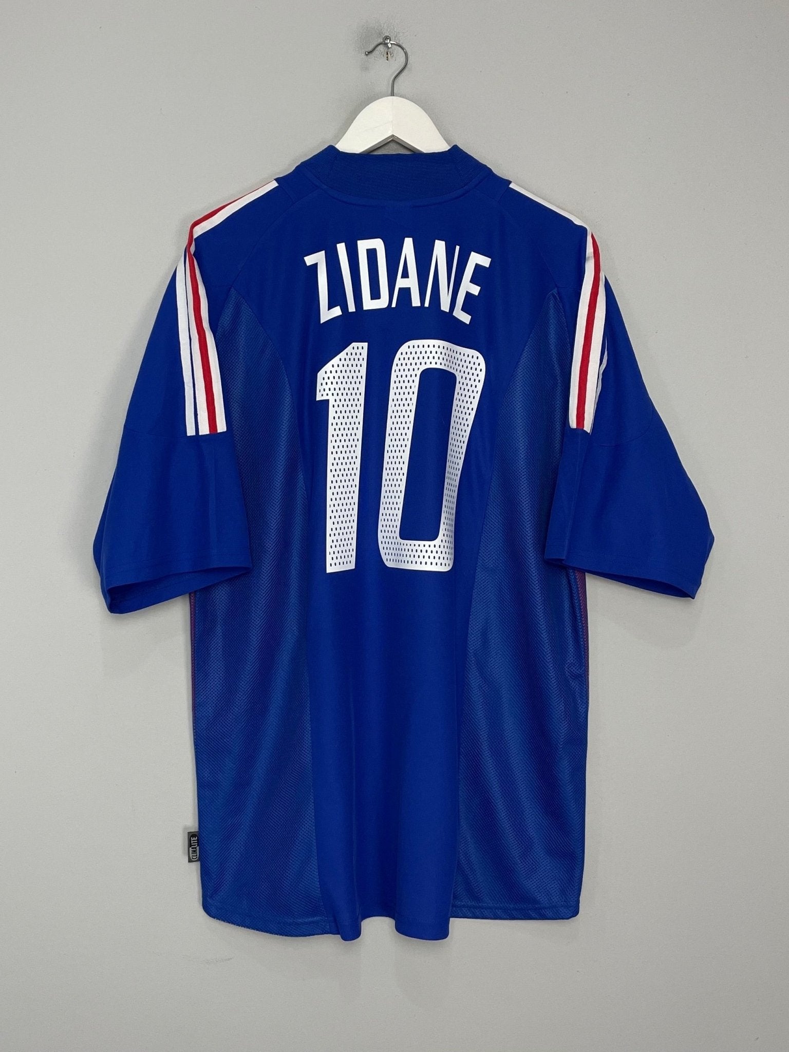 Shop 2002/04 FRANCE ZIDANE #10 HOME SHIRT (XXL) ADIDAS, classic football shirts, vintage football shirts & retro soccer jerseys at Cult Kits