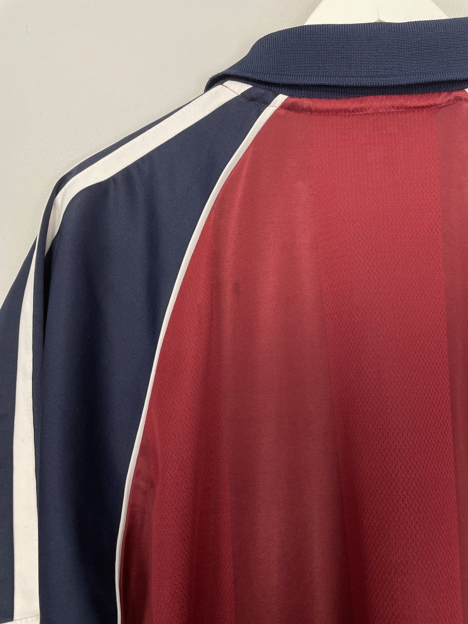 Shop 2002/04 IPSWICH TOWN AWAY SHIRT (L) PUNCH, classic football shirts, vintage football shirts & retro soccer jerseys at Cult Kits