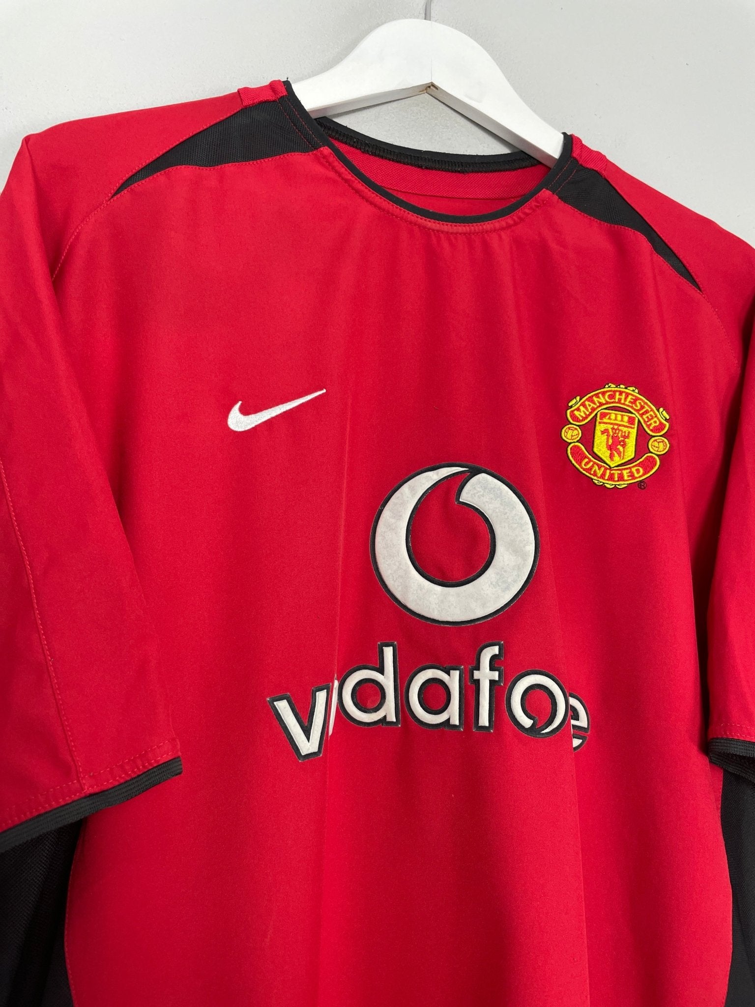 Shop 2002/04 MANCHESTER UNITED BECKHAM #7 HOME SHIRT (L) NIKE, classic football shirts, vintage football shirts & retro soccer jerseys at Cult Kits