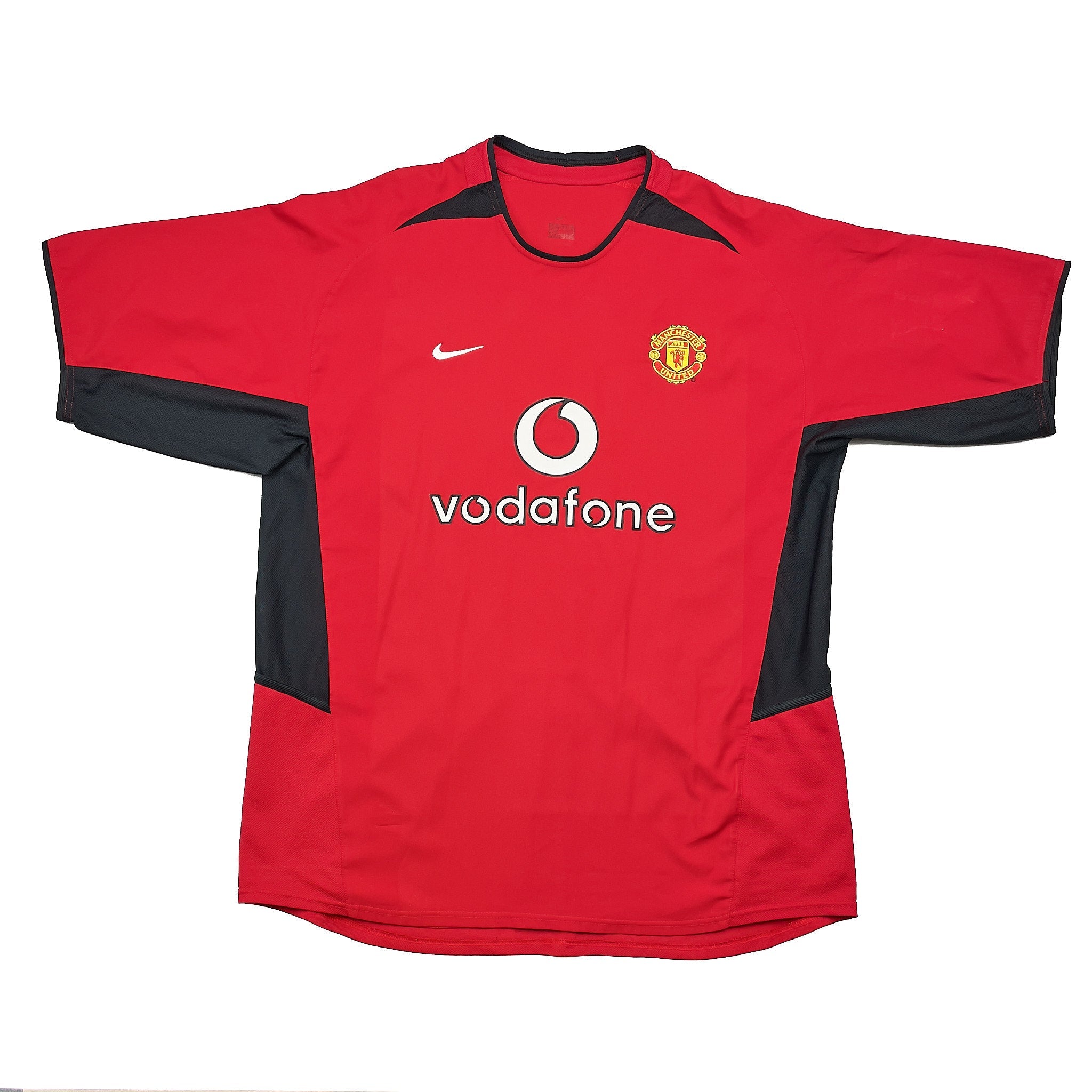 Buy 2002/04 Manchester United Beckham 7 Home Shirt (XL) Nike ~ Free worldwide shipping ~ Authentic Vintage Football Shirts from Cult Kits