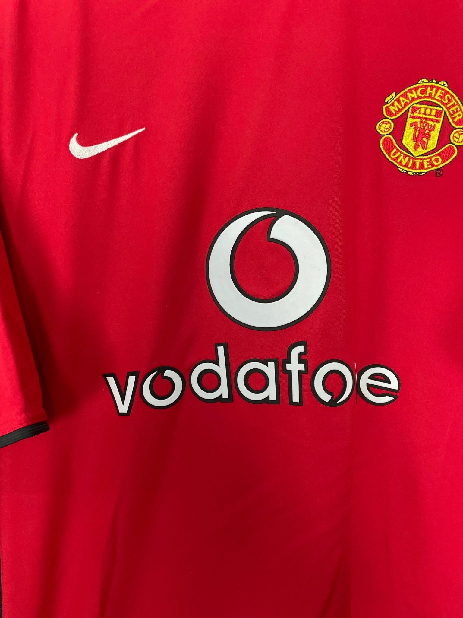 Shop 2002/04 MANCHESTER UNITED BECKHAM #7 HOME SHIRT (XL) NIKE, classic football shirts, vintage football shirts & retro soccer jerseys at Cult Kits