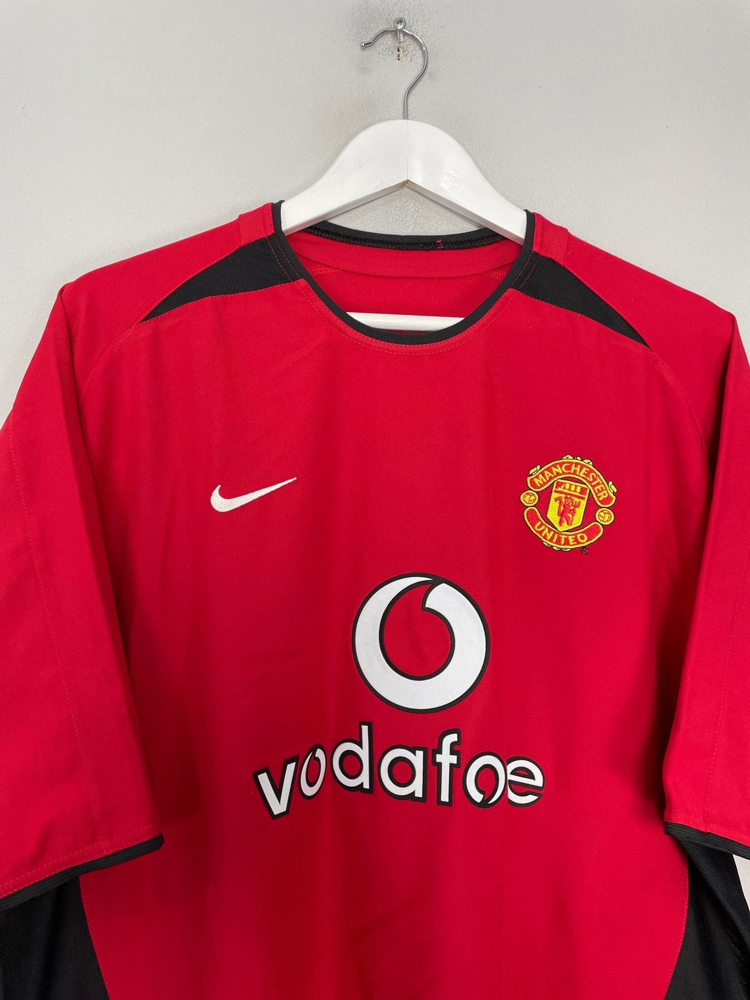 Shop 2002/04 MANCHESTER UNITED BECKHAM #7 HOME SHIRT (XL) NIKE, classic football shirts, vintage football shirts & retro soccer jerseys at Cult Kits