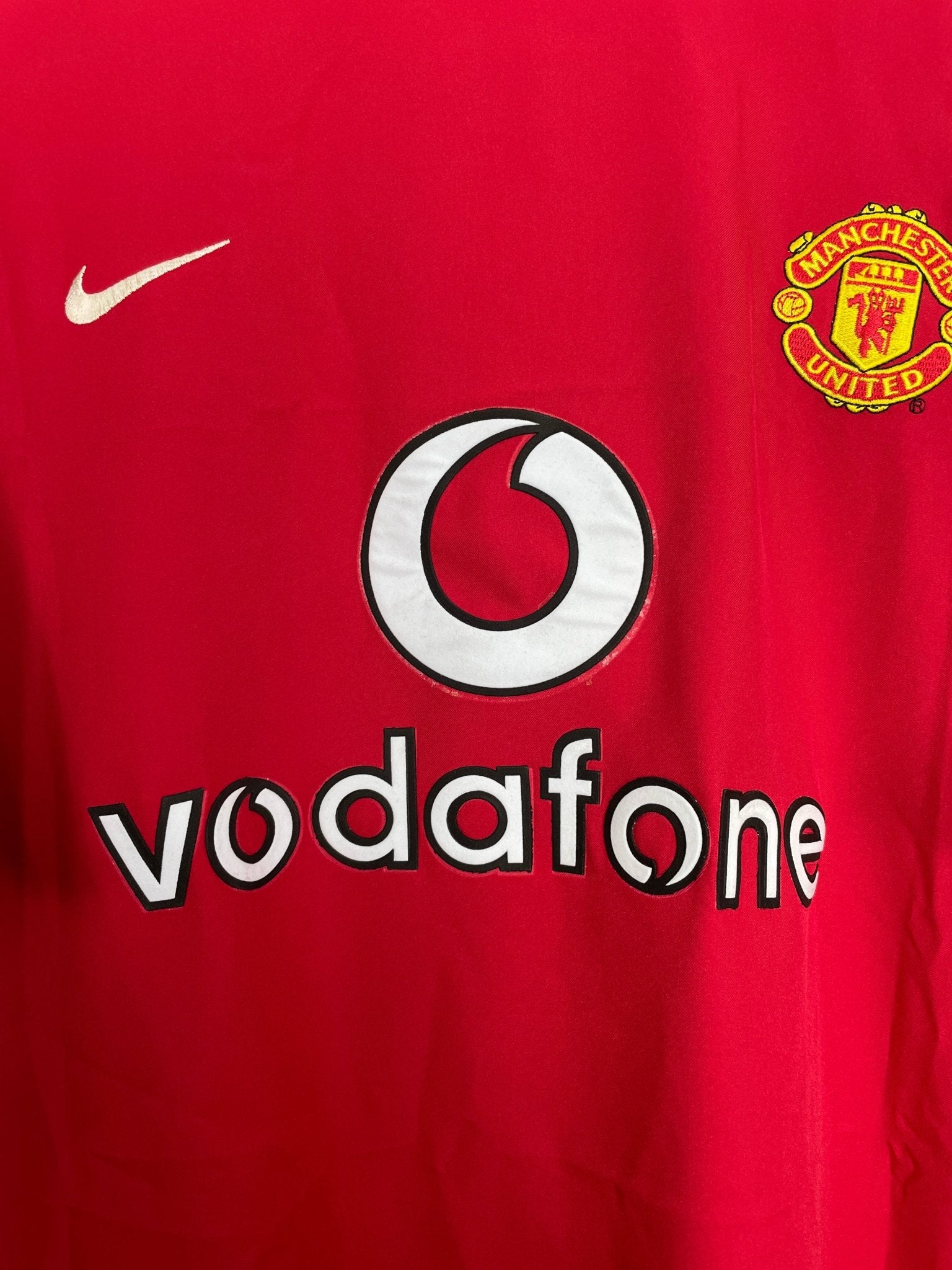 Shop 2002/04 MANCHESTER UNITED BECKHAM #7 HOME SHIRT (XL) NIKE, classic football shirts, vintage football shirts & retro soccer jerseys at Cult Kits