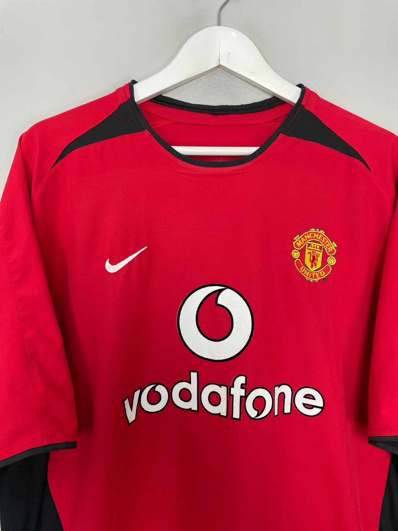 Shop 2002/04 MANCHESTER UNITED HOME SHIRT (L) NIKE, classic football shirts, vintage football shirts & retro soccer jerseys at Cult Kits