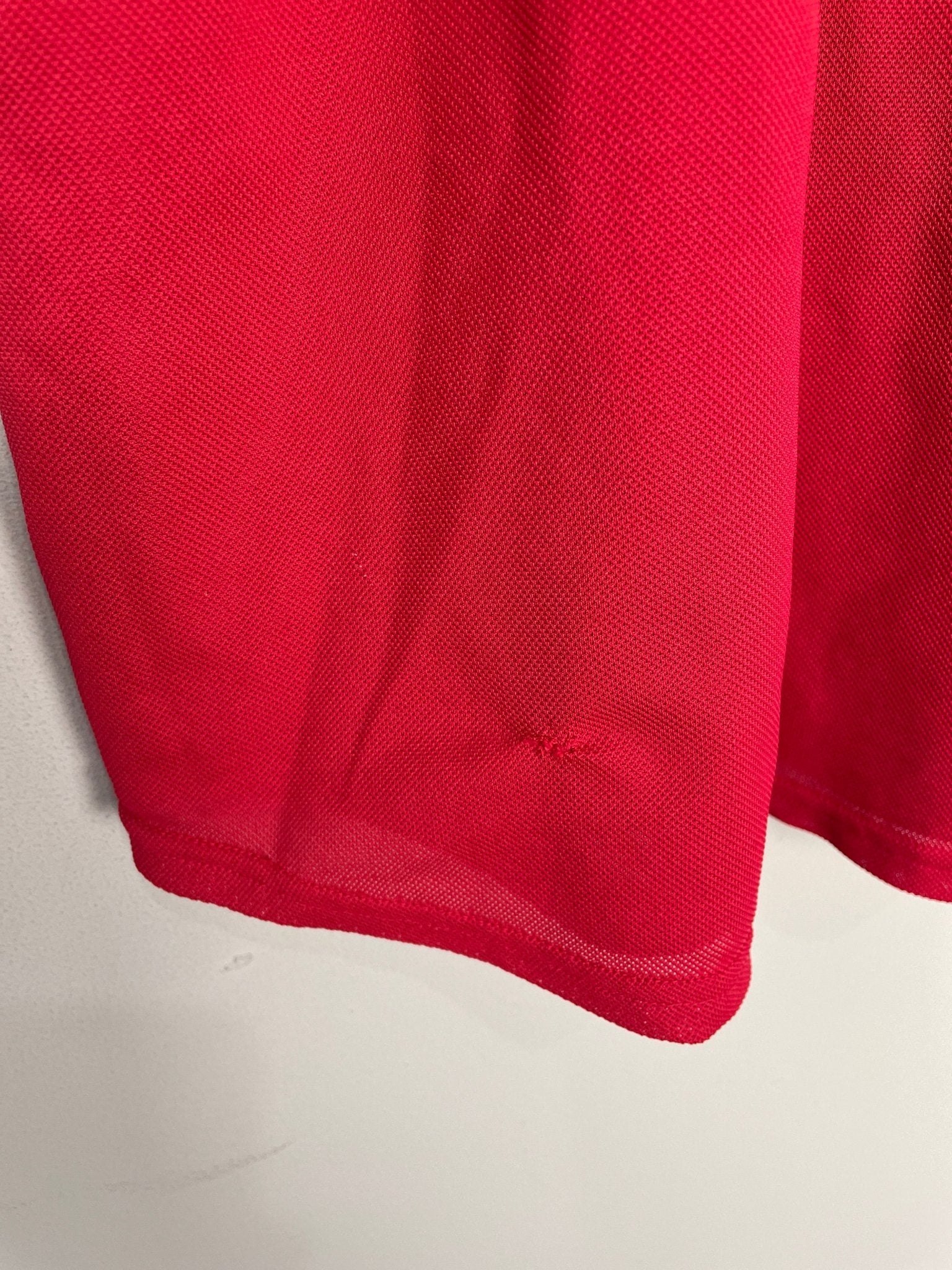 Shop 2002/04 MANCHESTER UNITED HOME SHIRT (M) NIKE, classic football shirts, vintage football shirts & retro soccer jerseys at Cult Kits