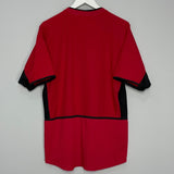 Shop 2002/04 MANCHESTER UNITED HOME SHIRT (M) NIKE, classic football shirts, vintage football shirts & retro soccer jerseys at Cult Kits