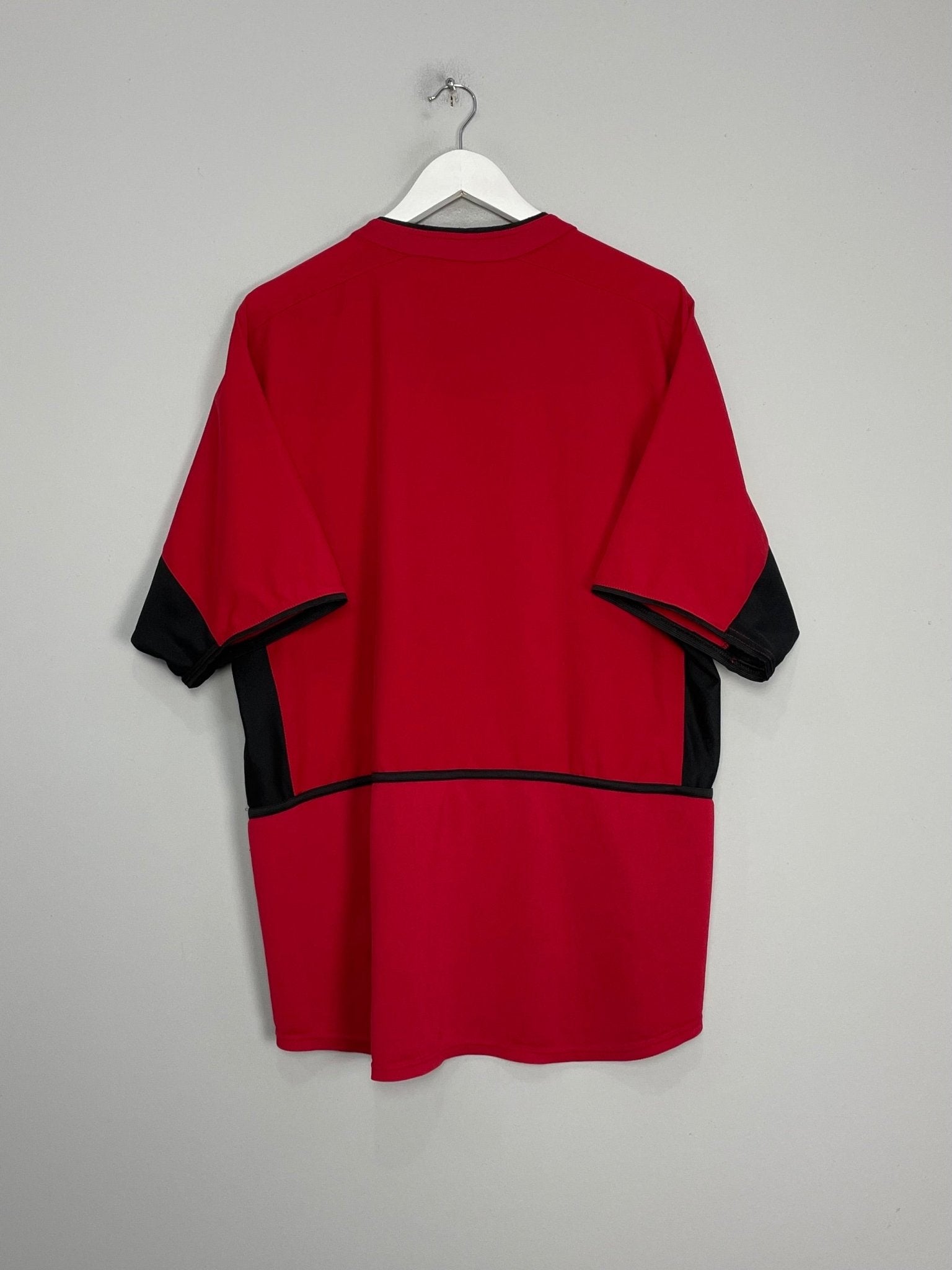 Shop 2002/04 MANCHESTER UNITED HOME SHIRT (XL) NIKE, classic football shirts, vintage football shirts & retro soccer jerseys at Cult Kits