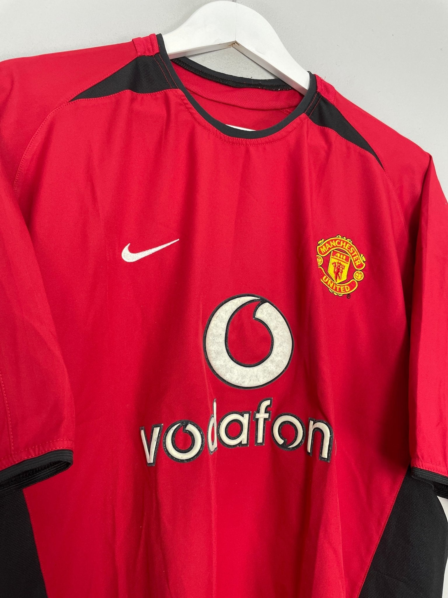 Shop 2002/04 MANCHESTER UNITED KEANE #16 HOME SHIRT (L) NIKE, classic football shirts, vintage football shirts & retro soccer jerseys at Cult Kits