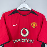 Shop 2002/04 MANCHESTER UNITED RONALDO #7 HOME SHIRT (M) NIKE, classic football shirts, vintage football shirts & retro soccer jerseys at Cult Kits