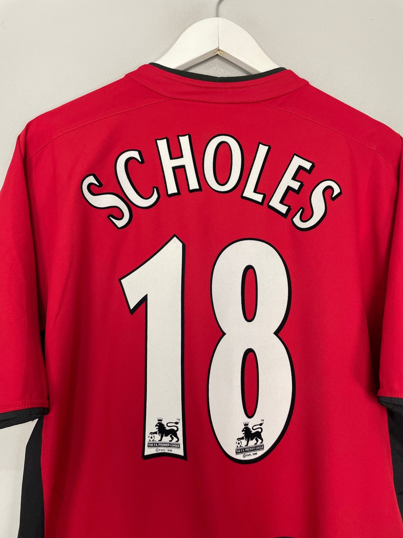 Shop 2002/04 MANCHESTER UNITED SCHOLES #18 HOME SHIRT (L) NIKE, classic football shirts, vintage football shirts & retro soccer jerseys at Cult Kits