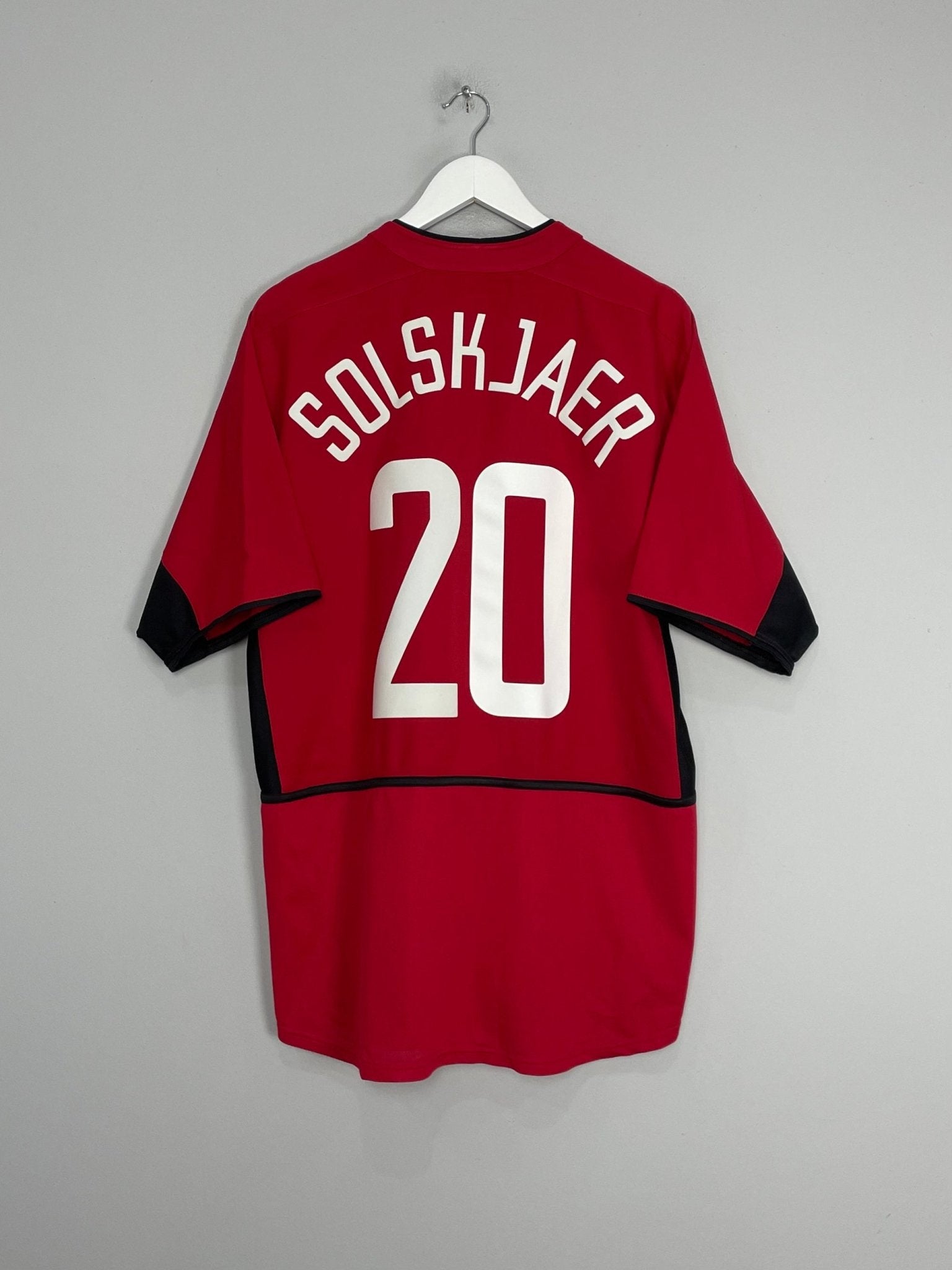 Shop 2002/04 MANCHESTER UNITED SOLSKJAER #20 HOME SHIRT (L) NIKE, classic football shirts, vintage football shirts & retro soccer jerseys at Cult Kits