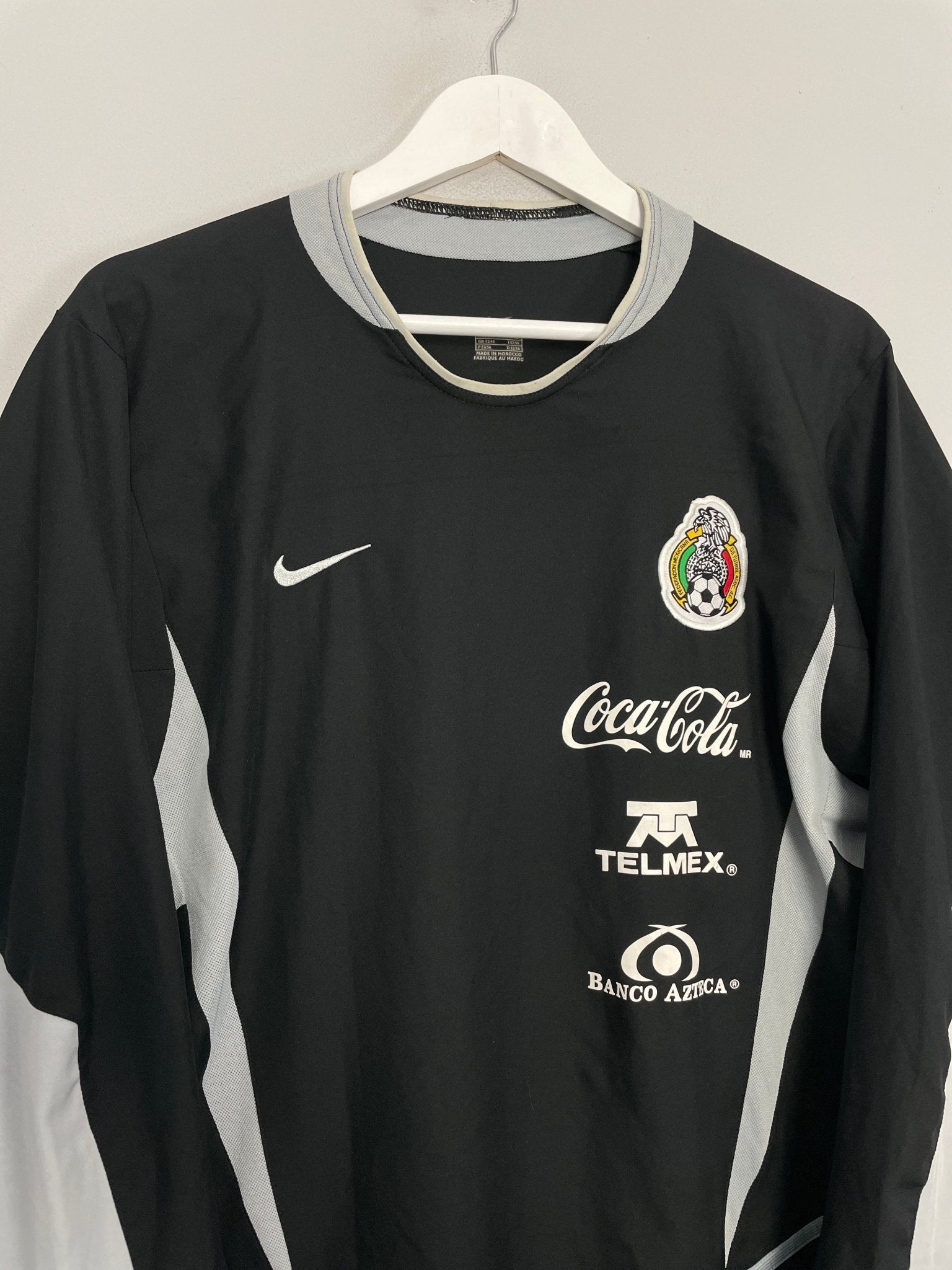 Shop 2002/04 MEXICO *PLAYER ISSUE* GK TRAINING SHIRT (L) NIKE, classic football shirts, vintage football shirts & retro soccer jerseys at Cult Kits