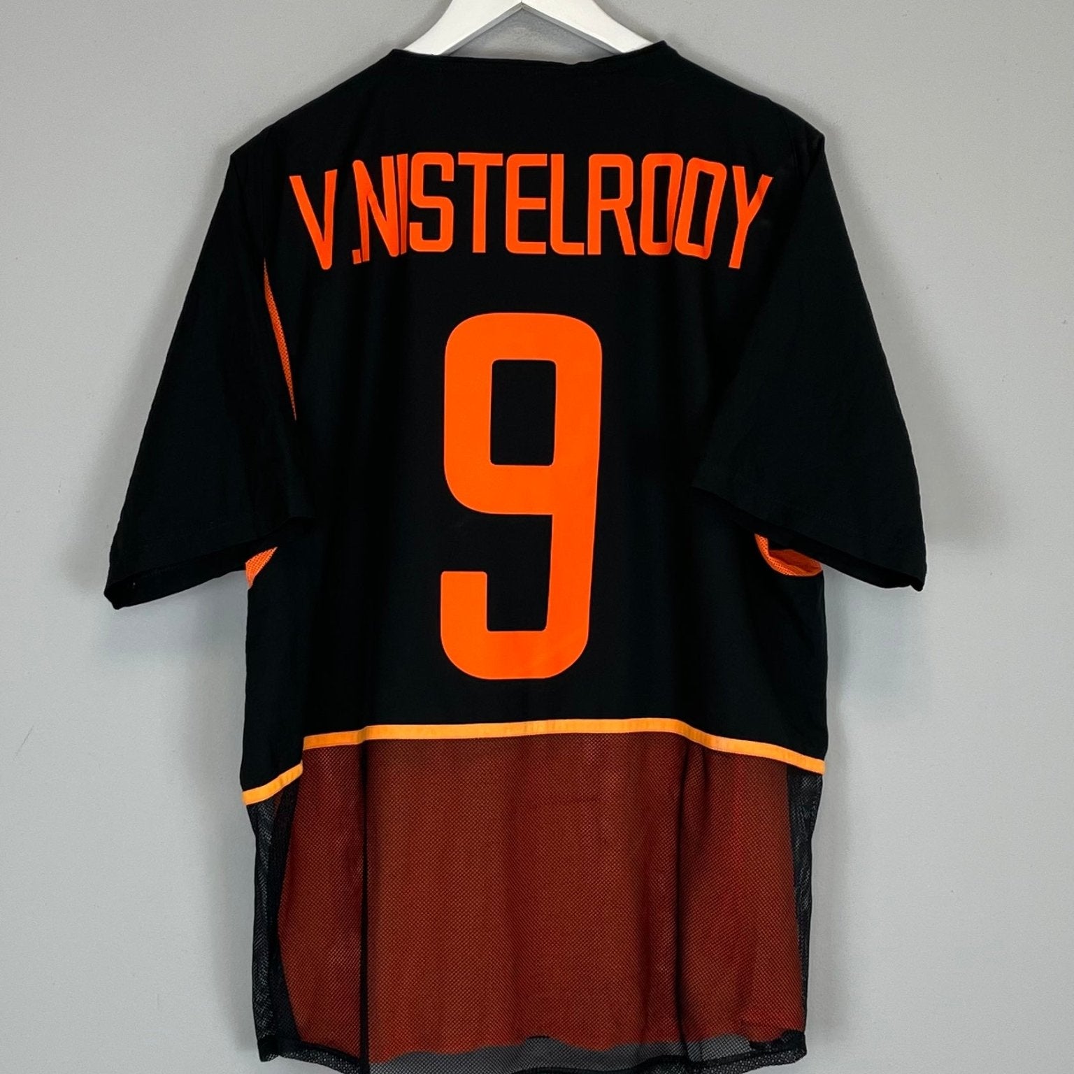 Shop 2002/04 NETHERLANDS V.NISTELROOY #9 *PLAYER ISSUE* AWAY SHIRT (L) NIKE, classic football shirts, vintage football shirts & retro soccer jerseys at Cult Kits