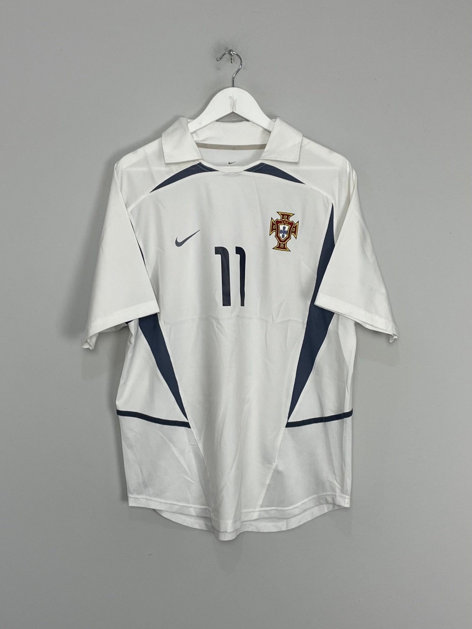 Shop 2002/04 PORTUGAL C.RONALDO #11 AWAY SHIRT (M) NIKE, classic football shirts, vintage football shirts & retro soccer jerseys at Cult Kits